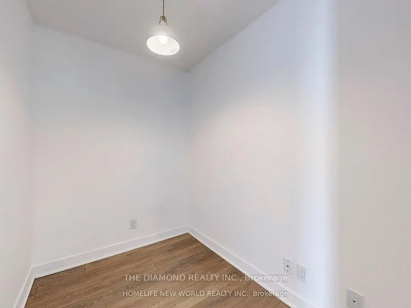 15 Grenville Street, #4710