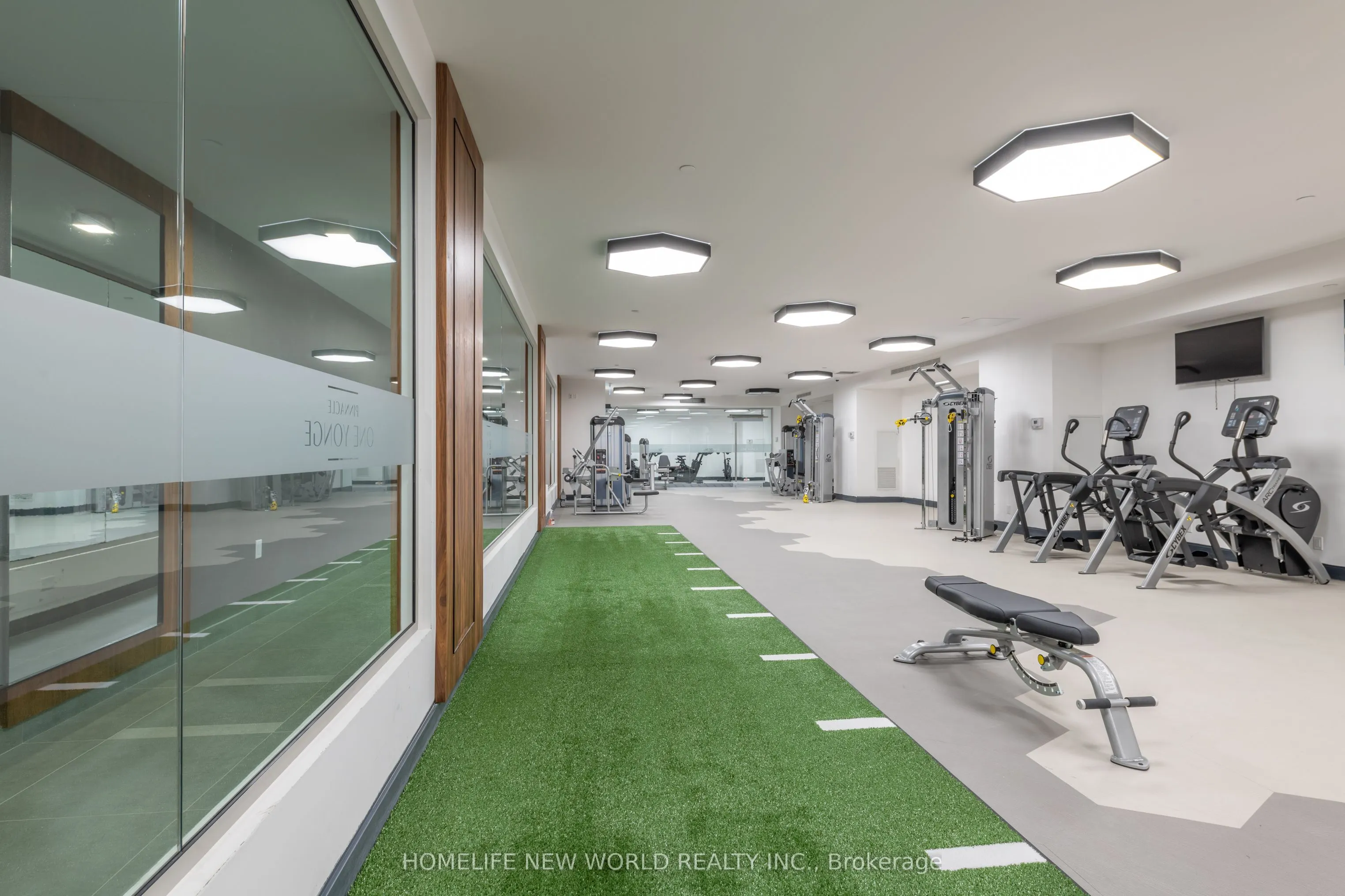 28 Freeland Street, #3906