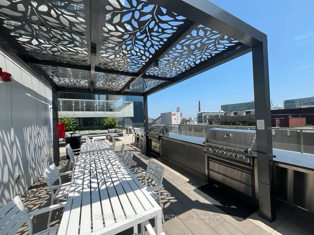 28 Freeland Street, #3906