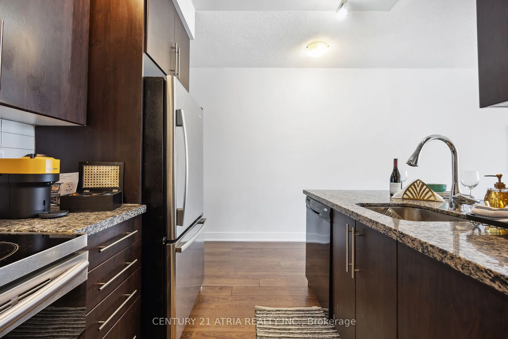 28 Linden Street, #2708