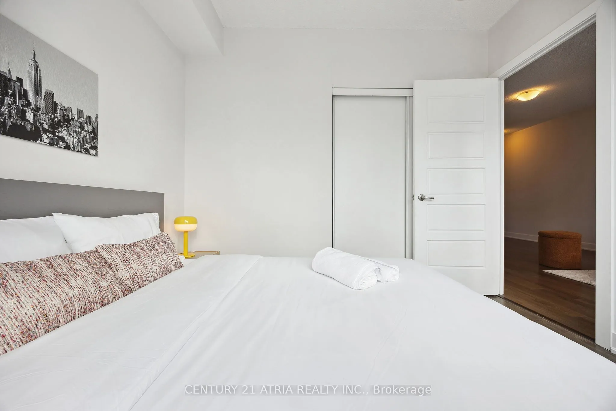 28 Linden Street, #2708