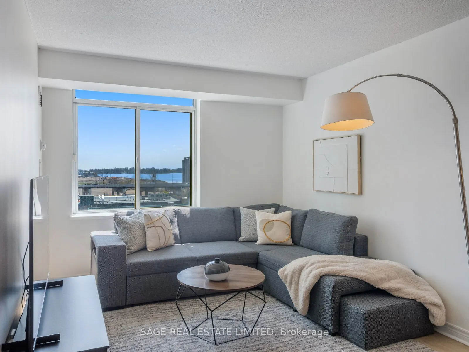 70 Mill Street, #909