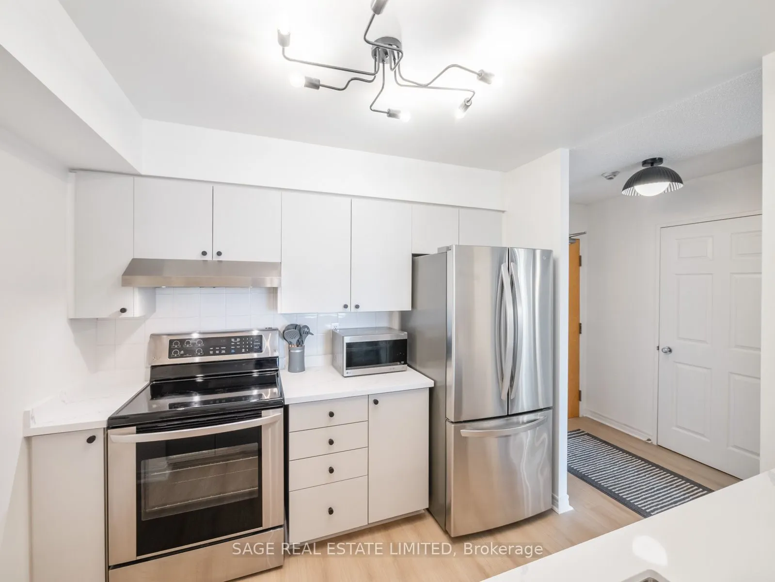 70 Mill Street, #909