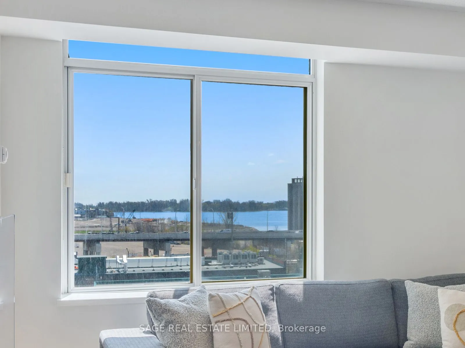 70 Mill Street, #909