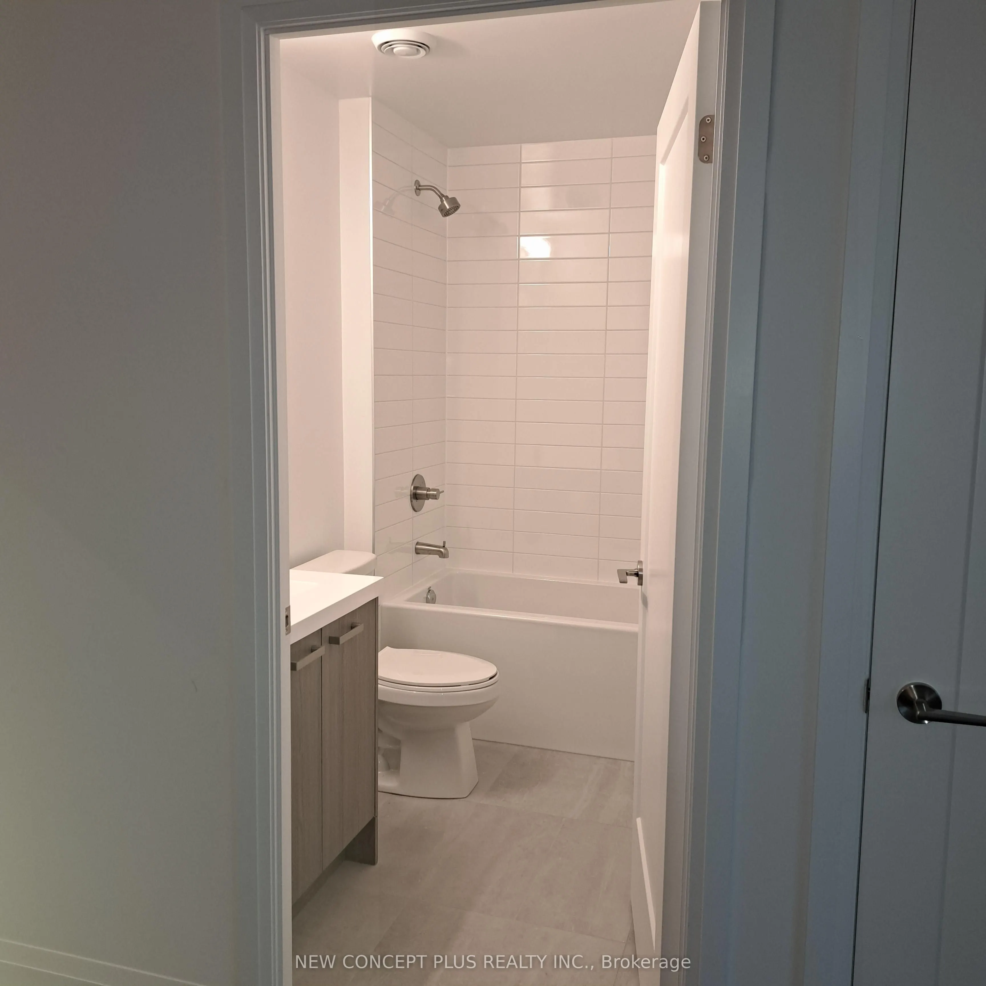 20 Soudan Avenue, #1509