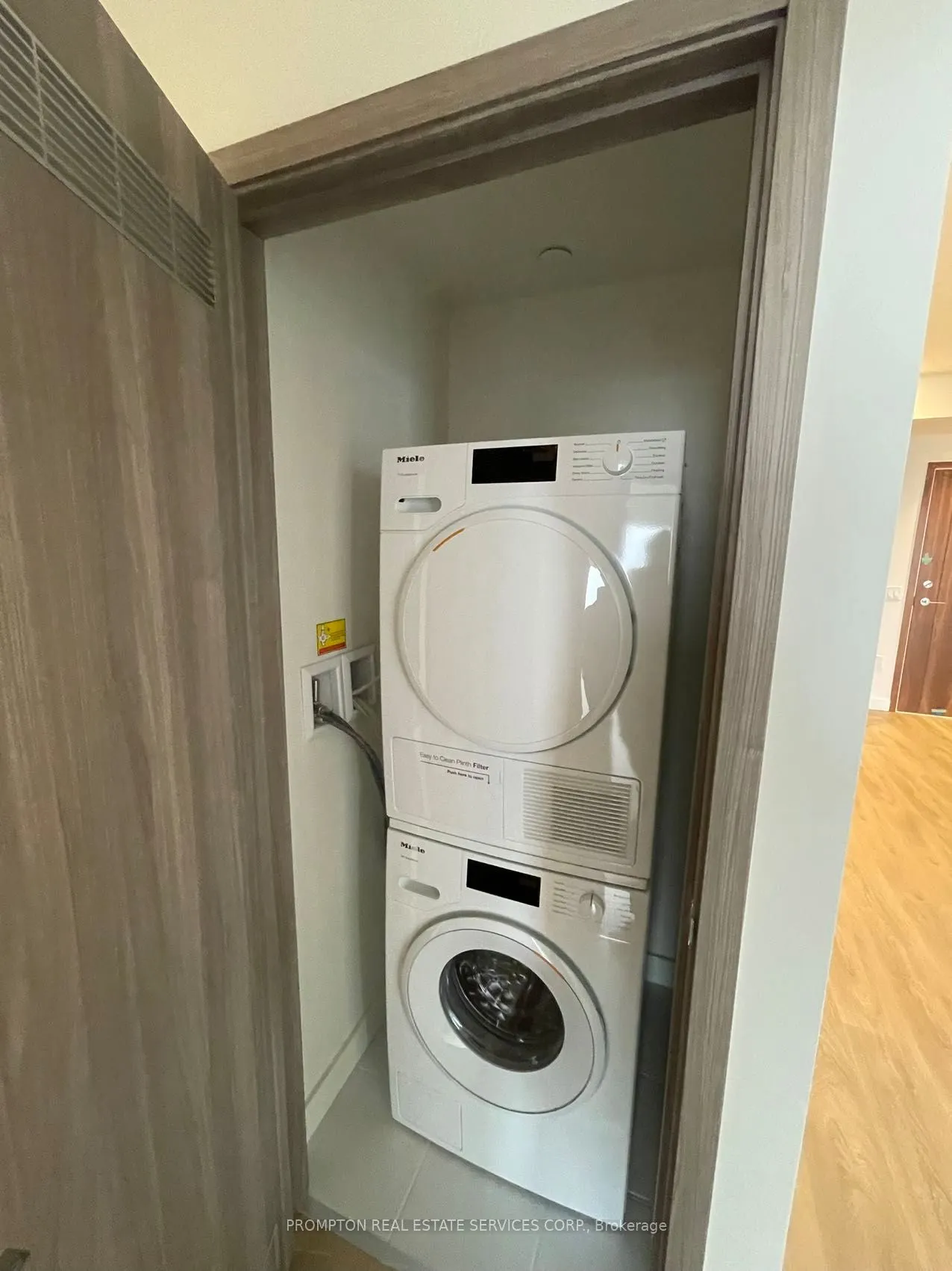 95 McMahon Drive, #3708