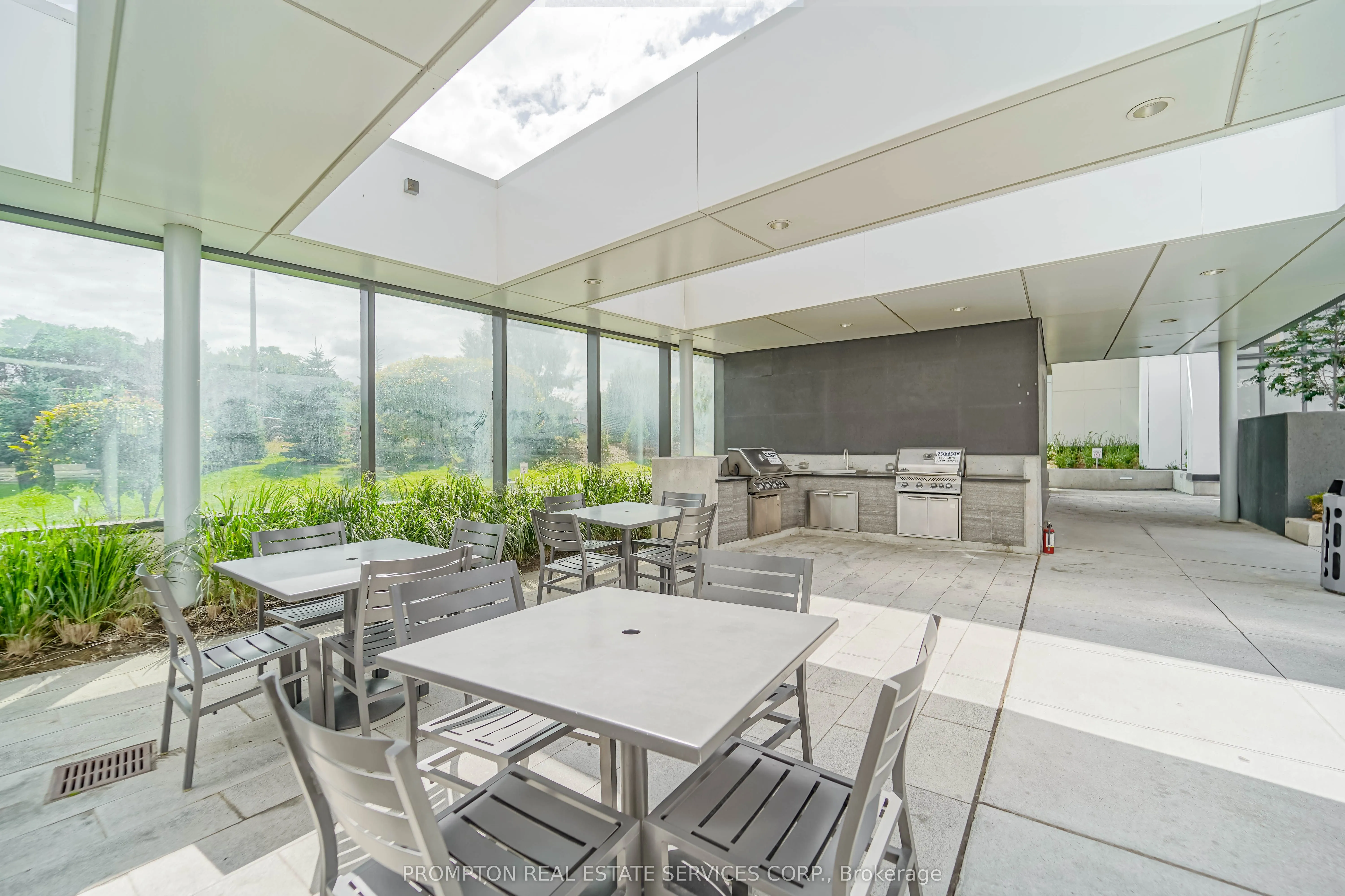 95 McMahon Drive, #3708