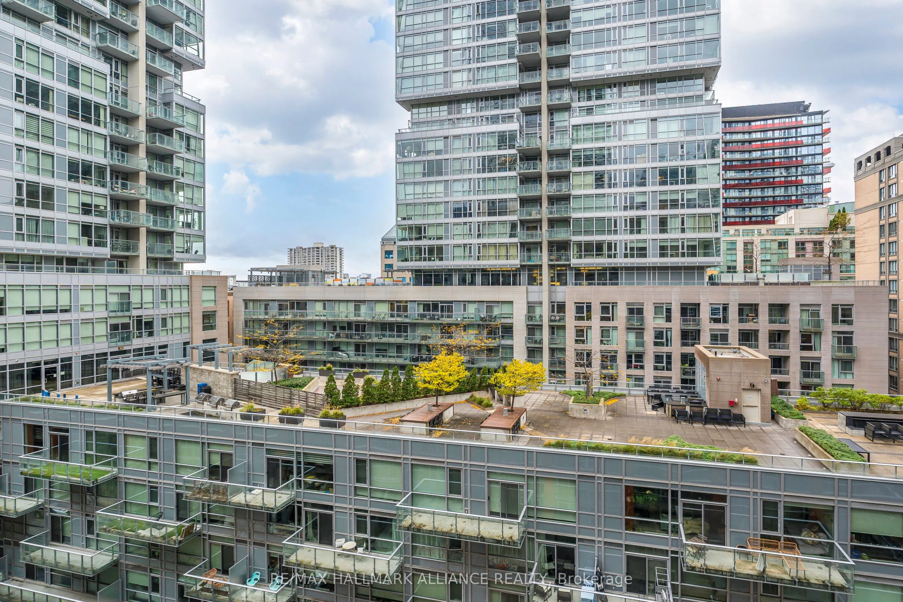 21 Nelson Street, #1015