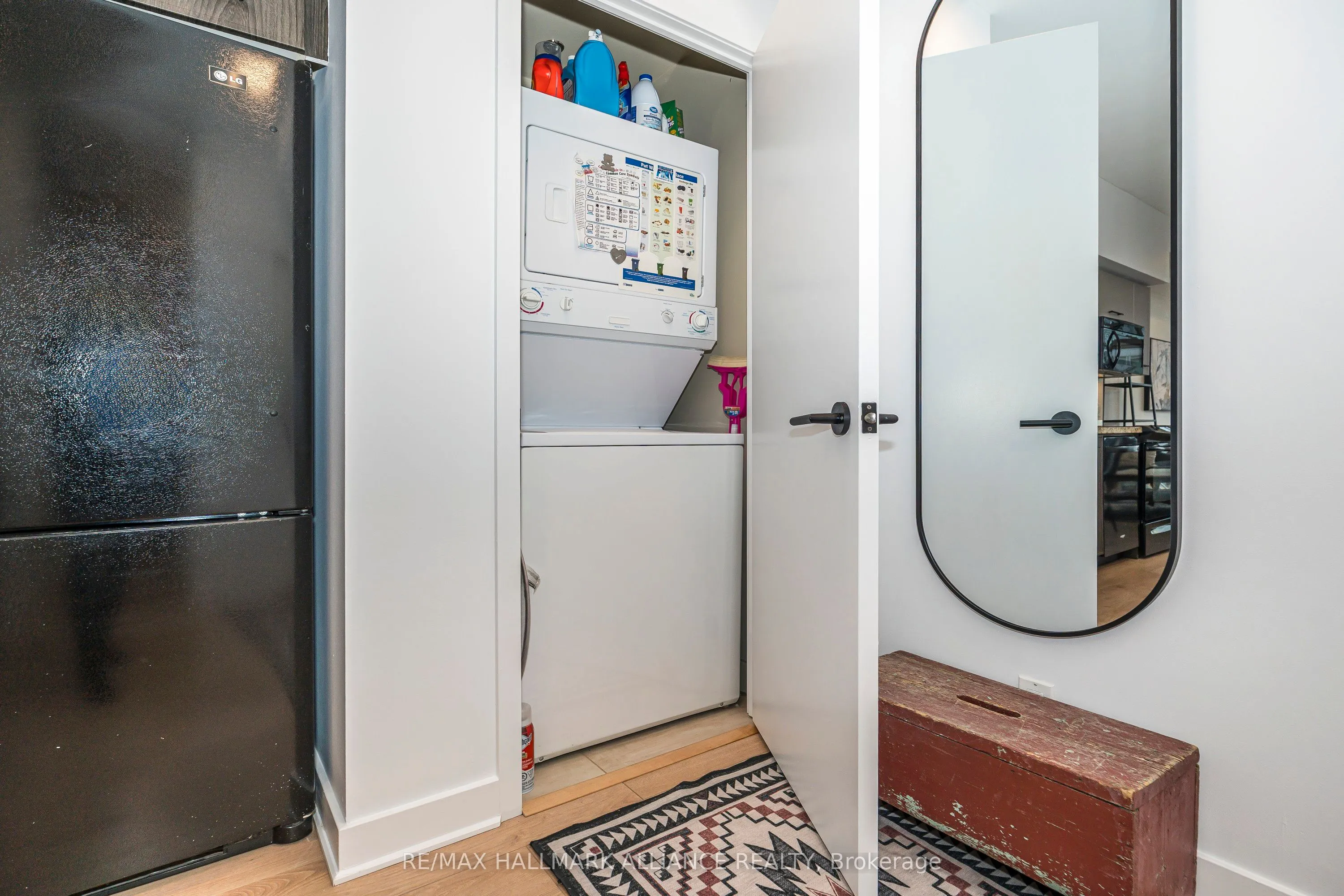 21 Nelson Street, #1015