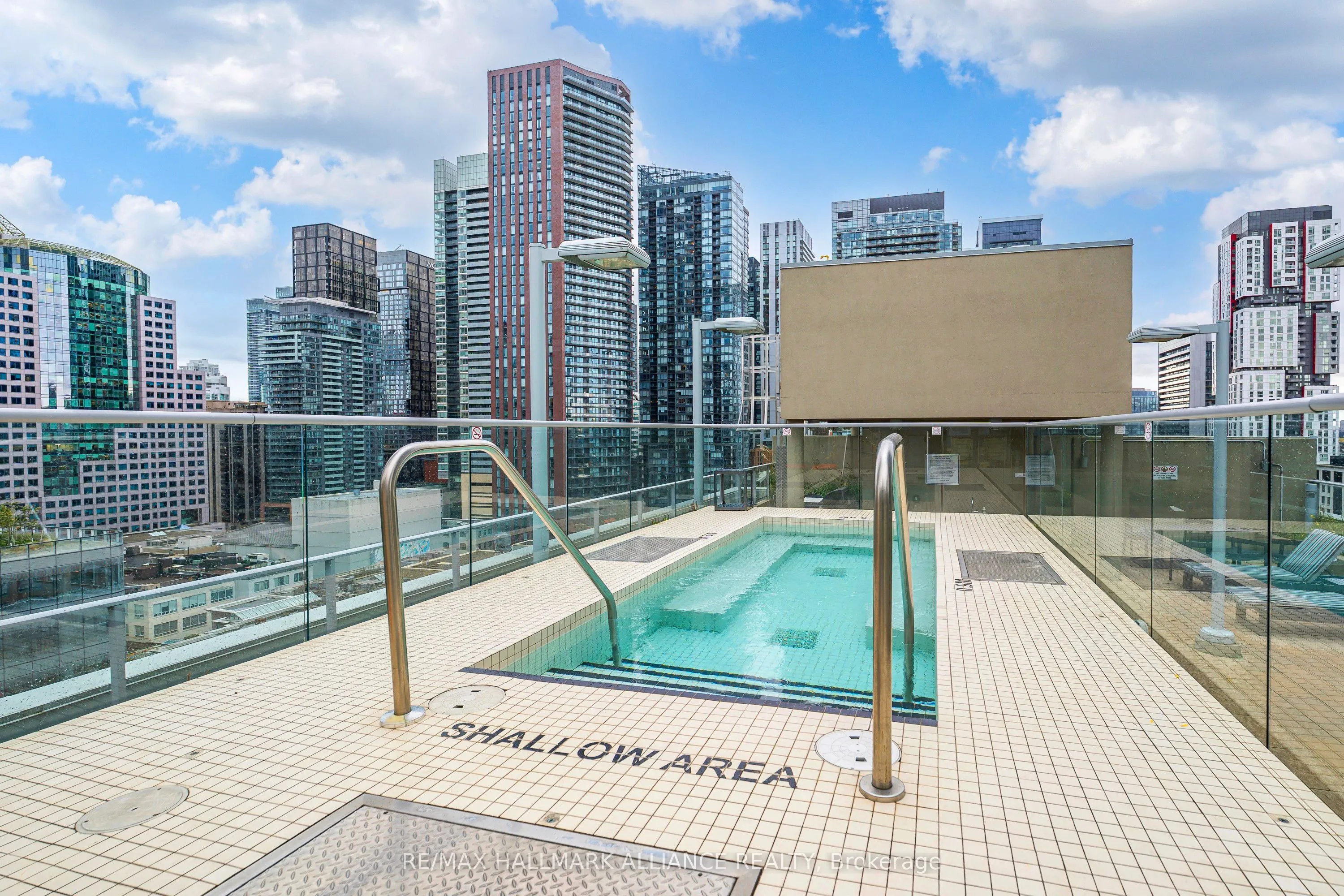 21 Nelson Street, #1015