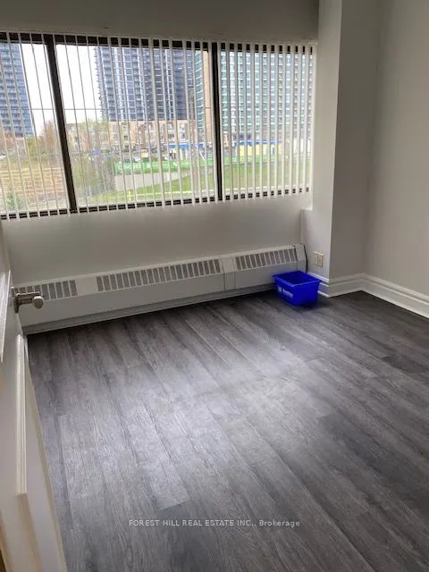 1100 Sheppard Avenue E, #212