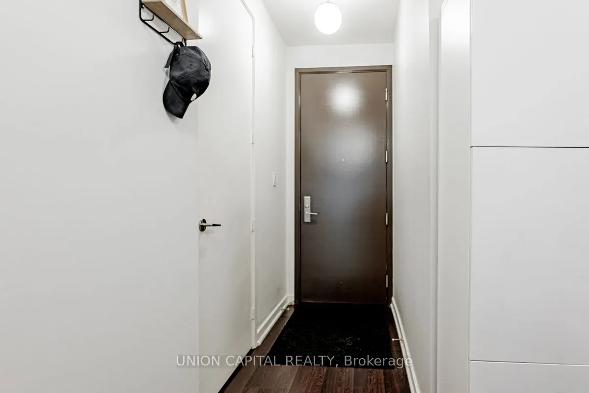 380 Macpherson Avenue, #113