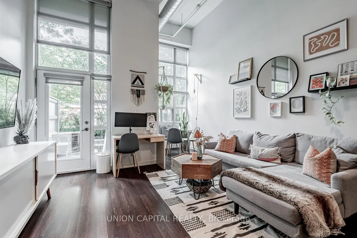 380 Macpherson Avenue, #113