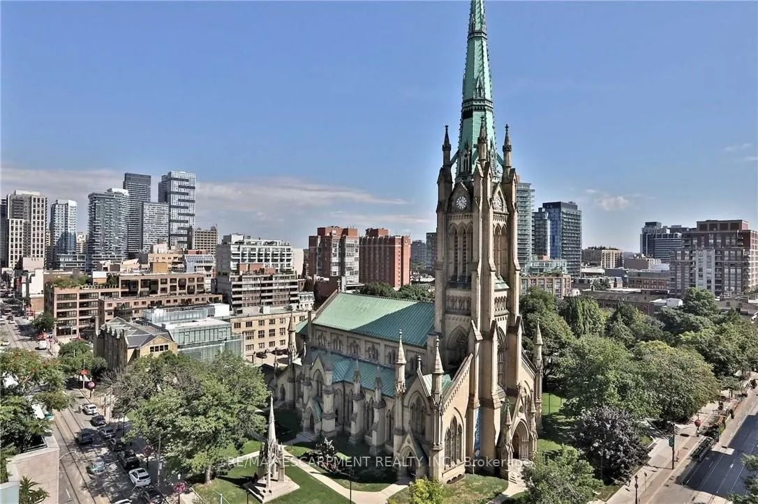 60 Colborne Street, #1406