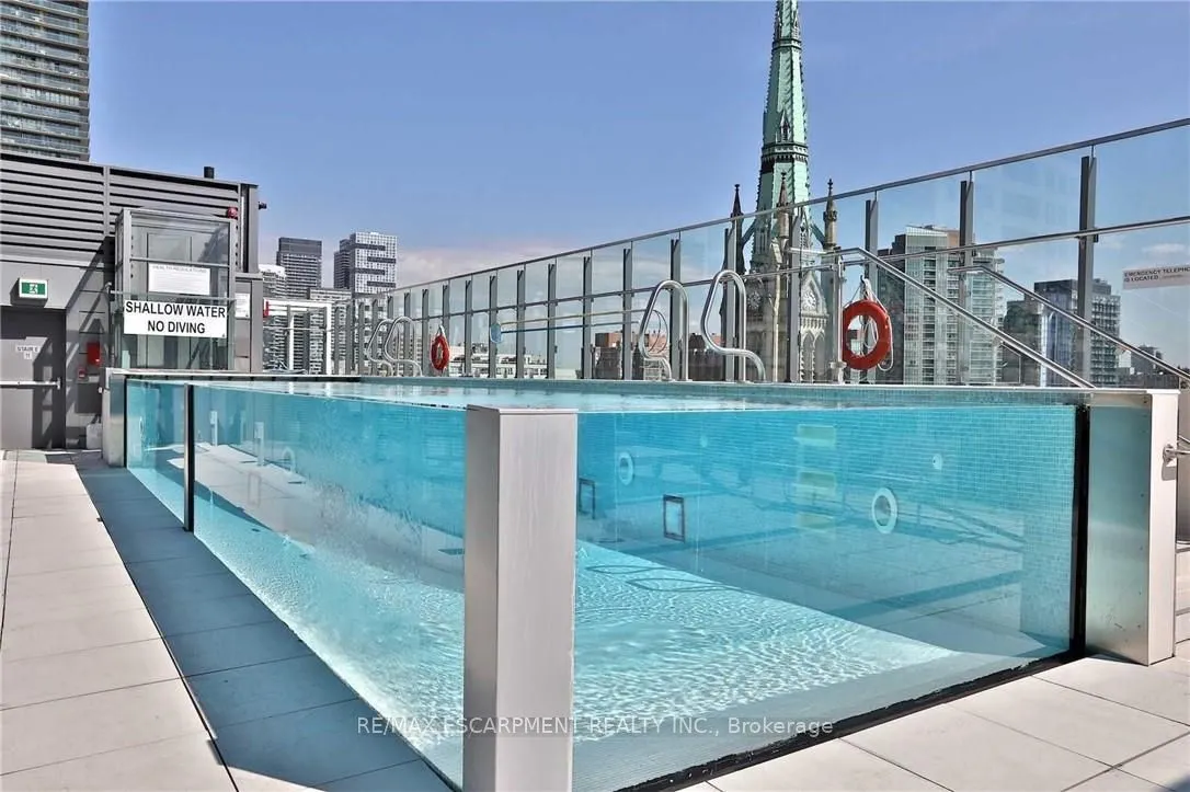 60 Colborne Street, #1406