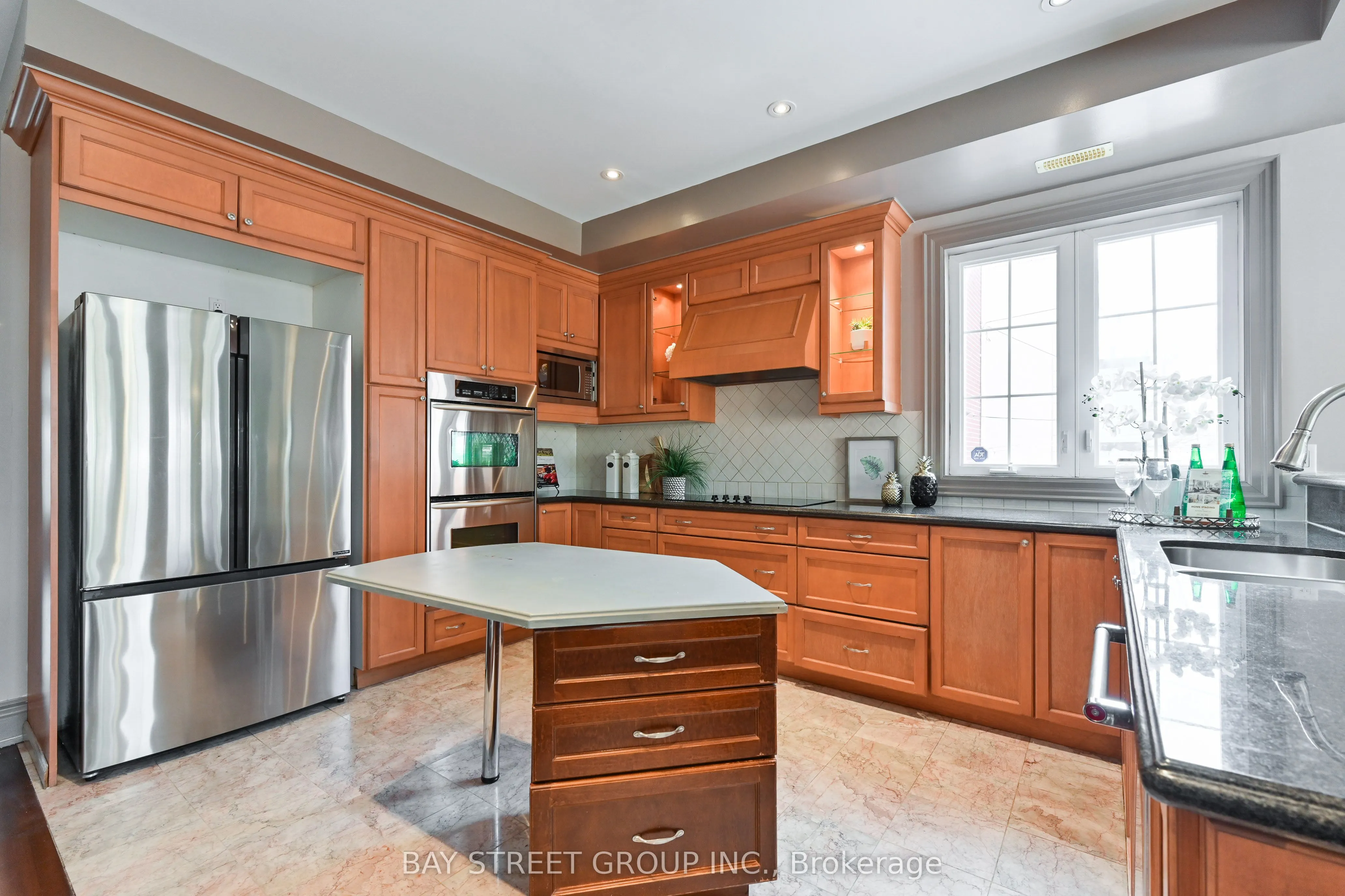 40 Holland Park Avenue