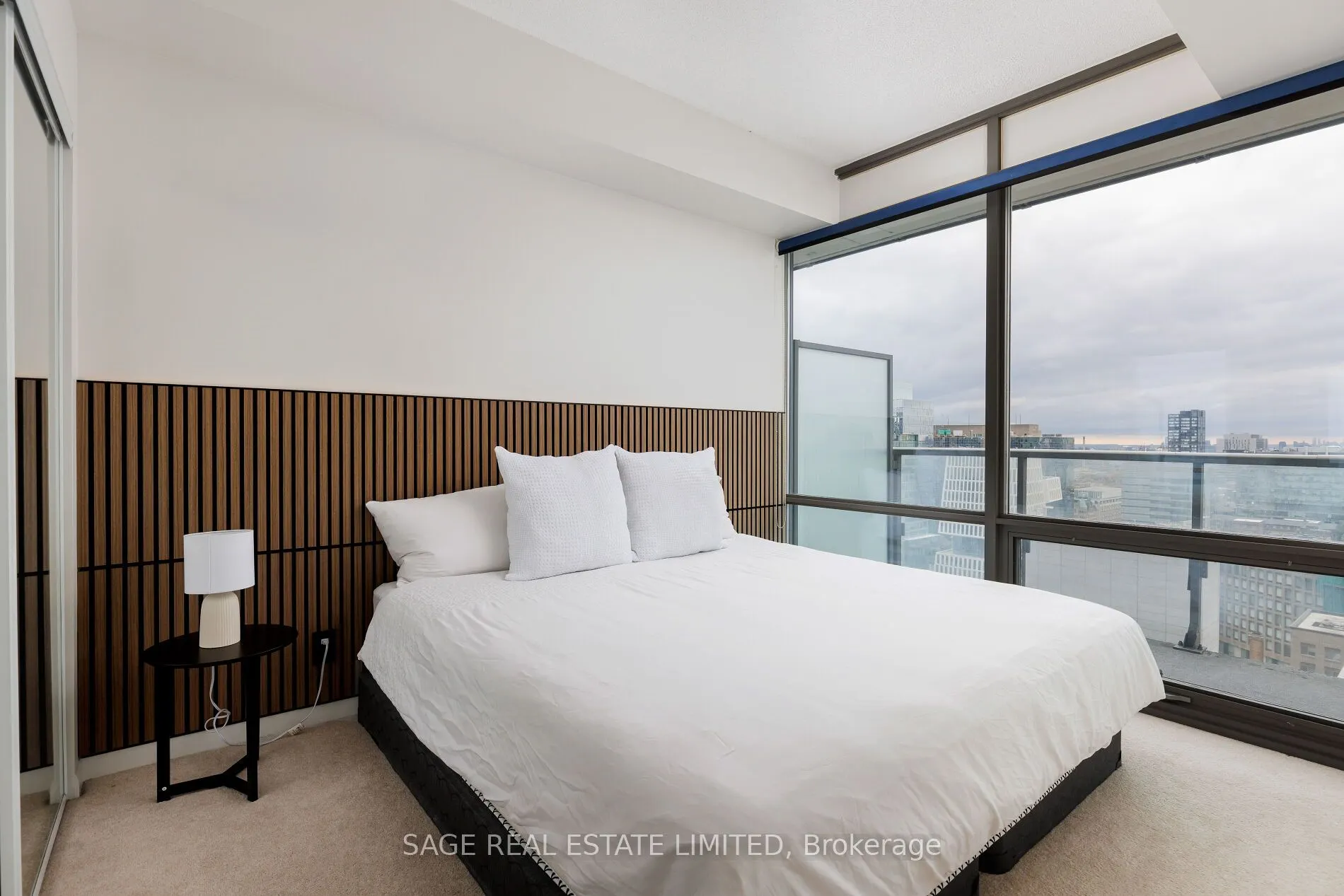 832 Bay Street, #2103