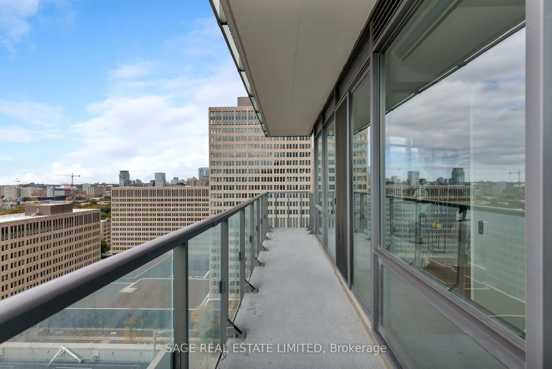 832 Bay Street, #2103