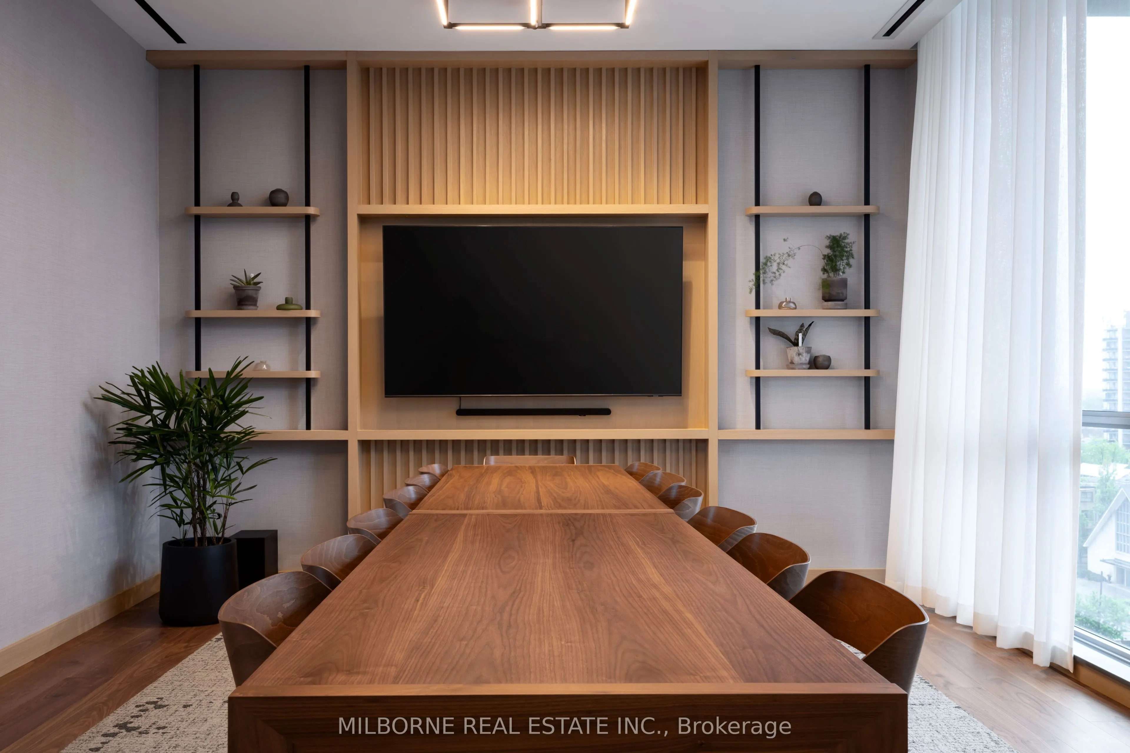 75 Broadway Avenue, #201