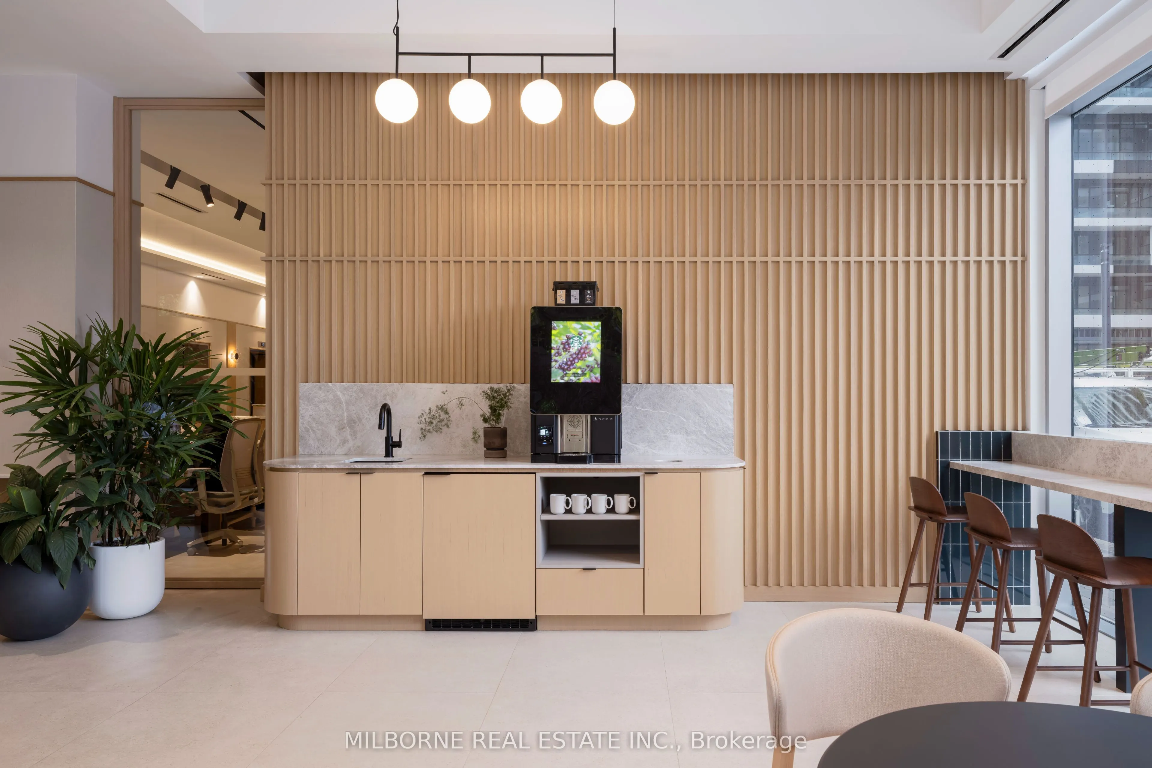 75 Broadway Avenue, #201