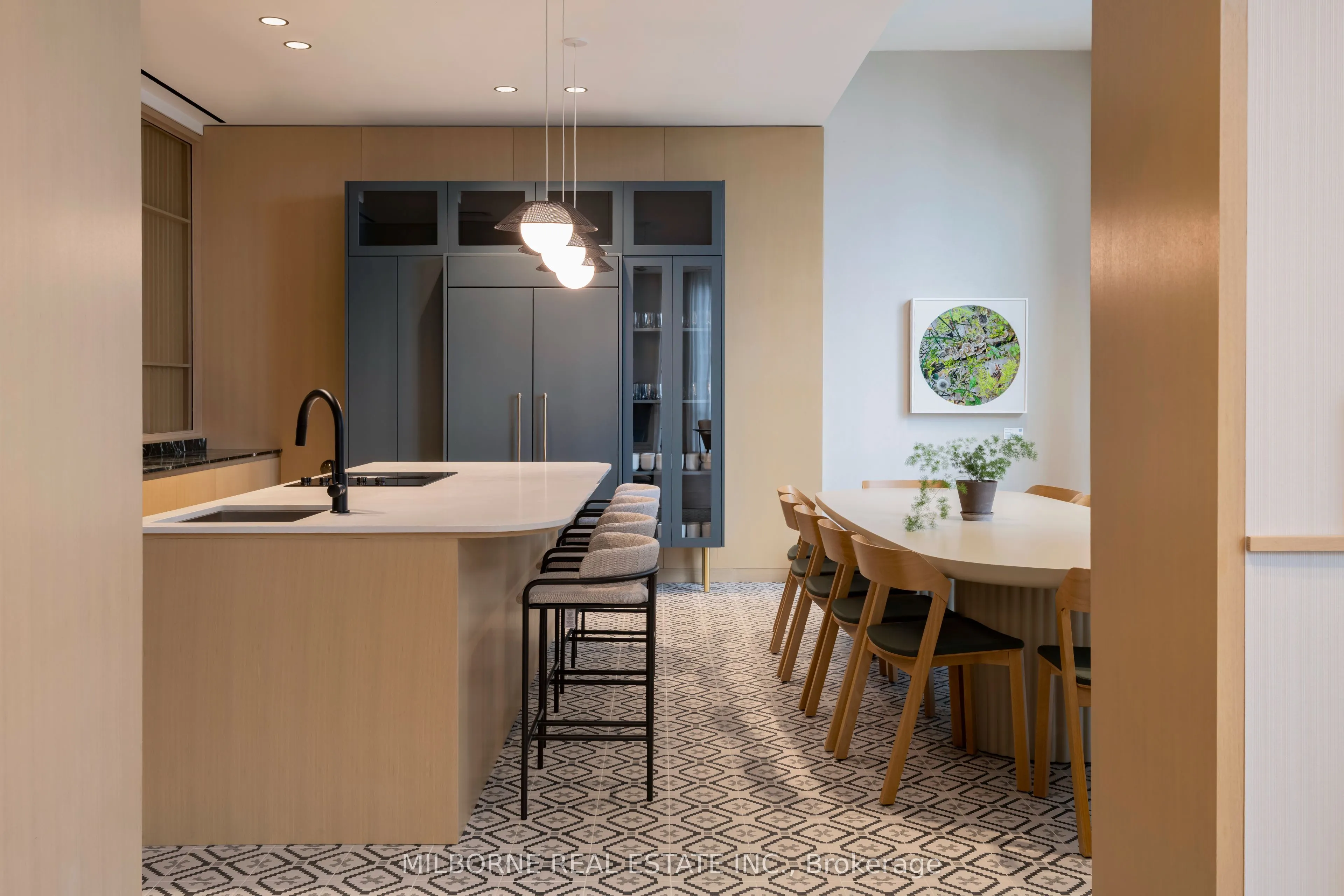 75 Broadway Avenue, #201