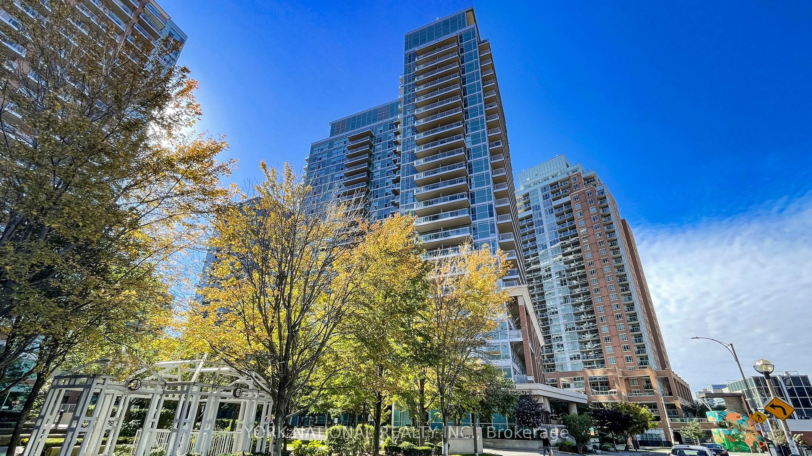 100 Western Battery Road, #401