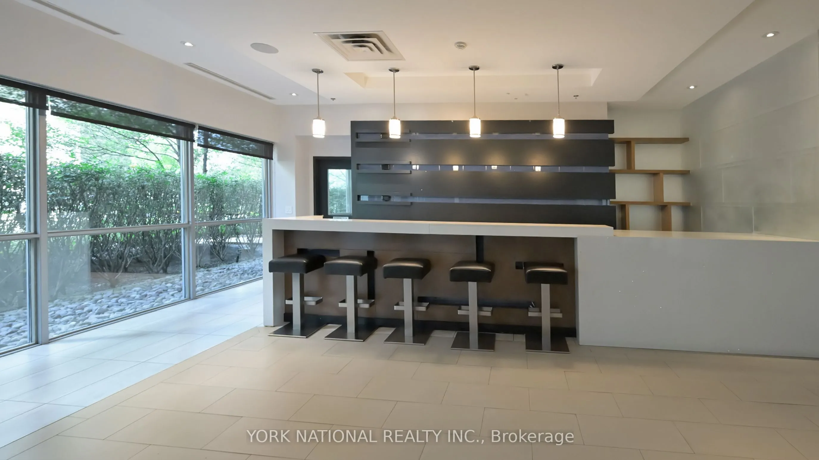 100 Western Battery Road, #401