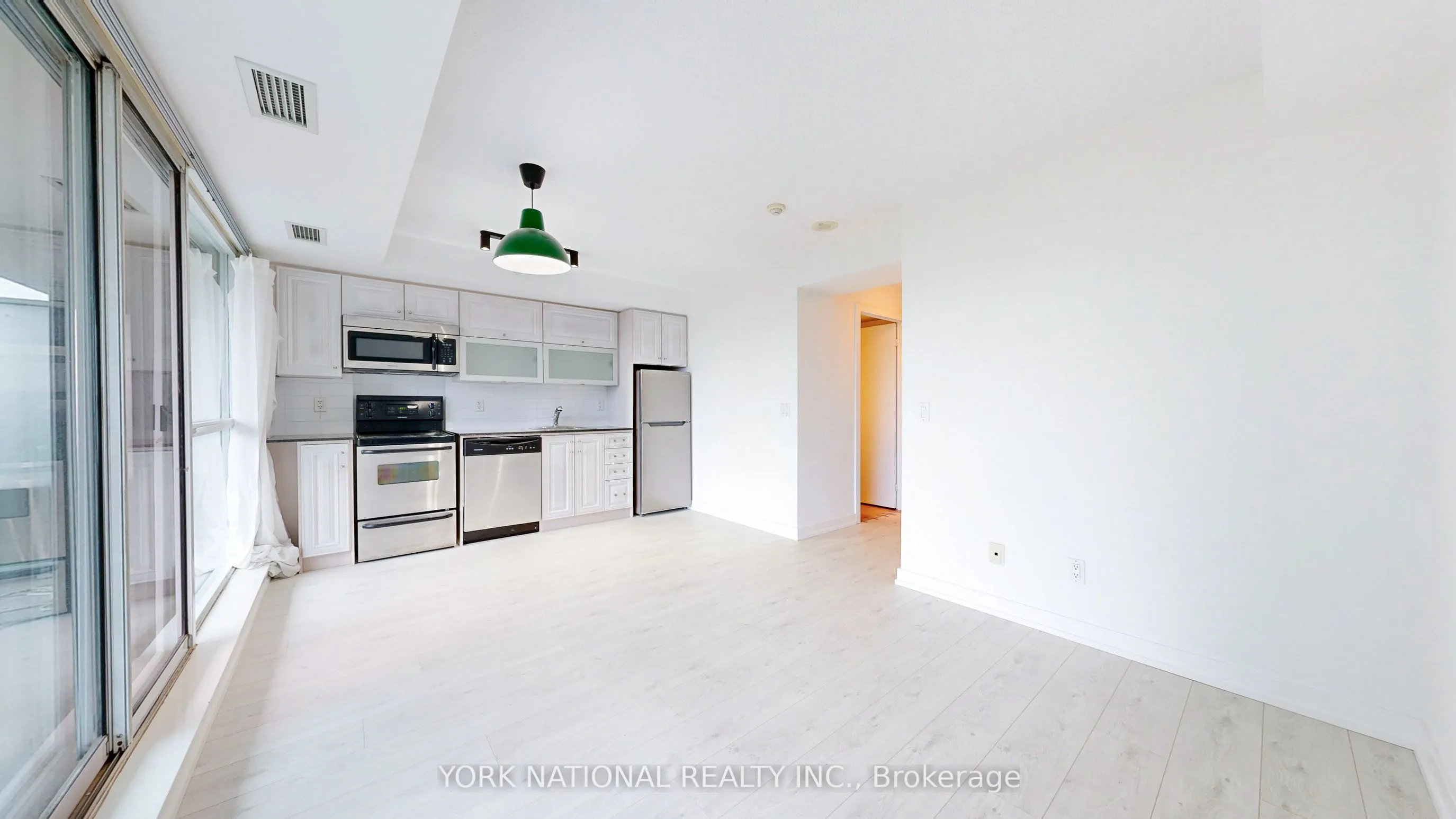 100 Western Battery Road, #401