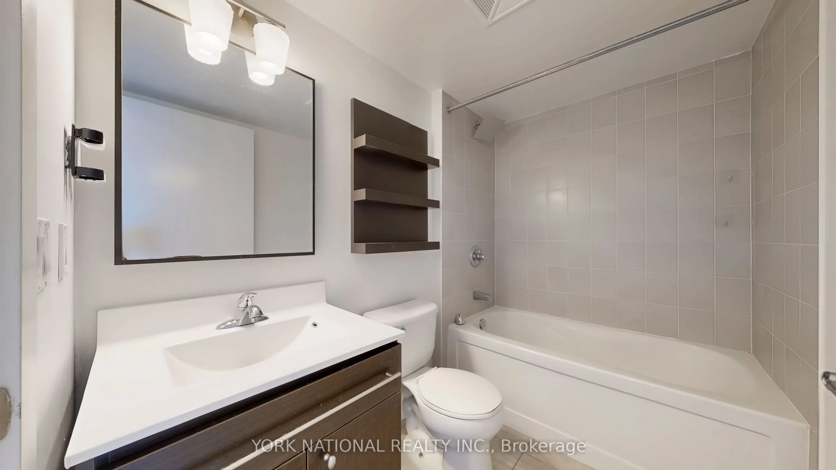 100 Western Battery Road, #401