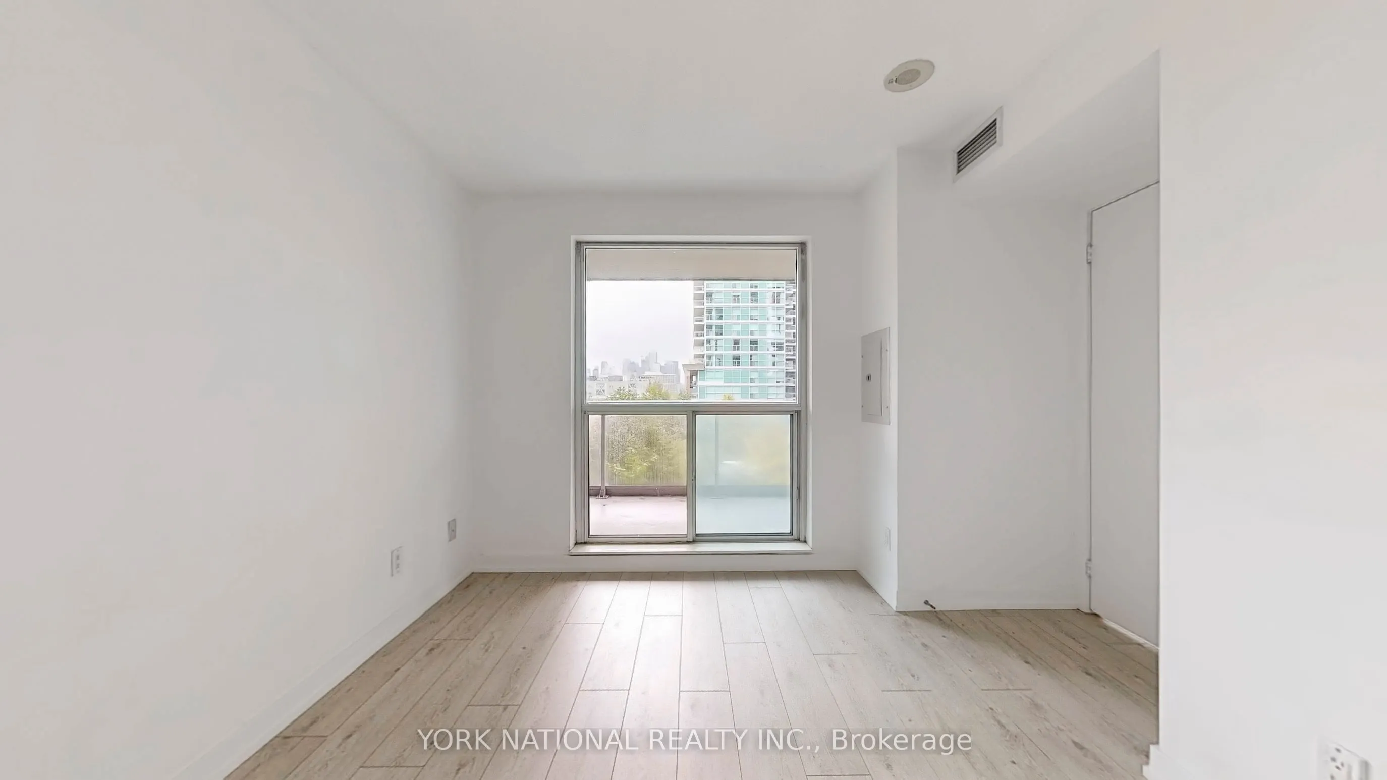 100 Western Battery Road, #401