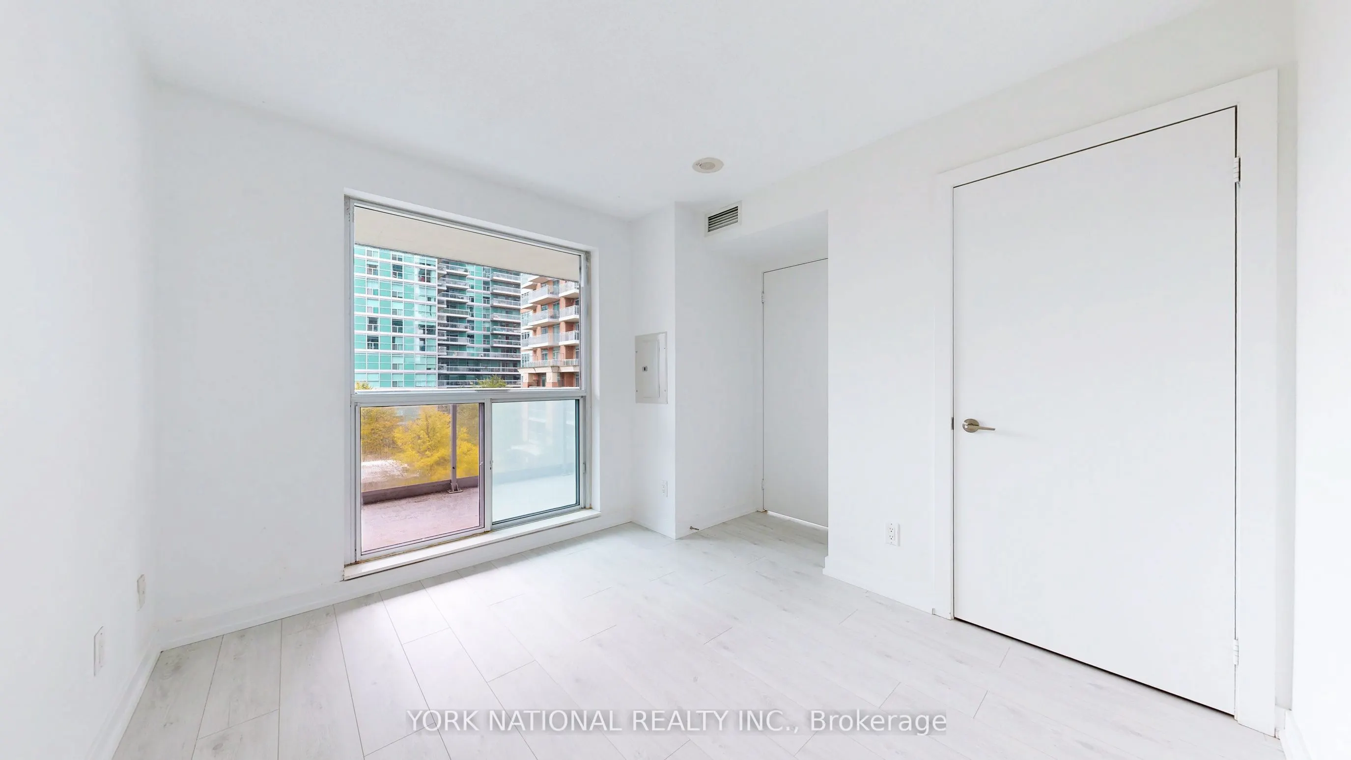 100 Western Battery Road, #401