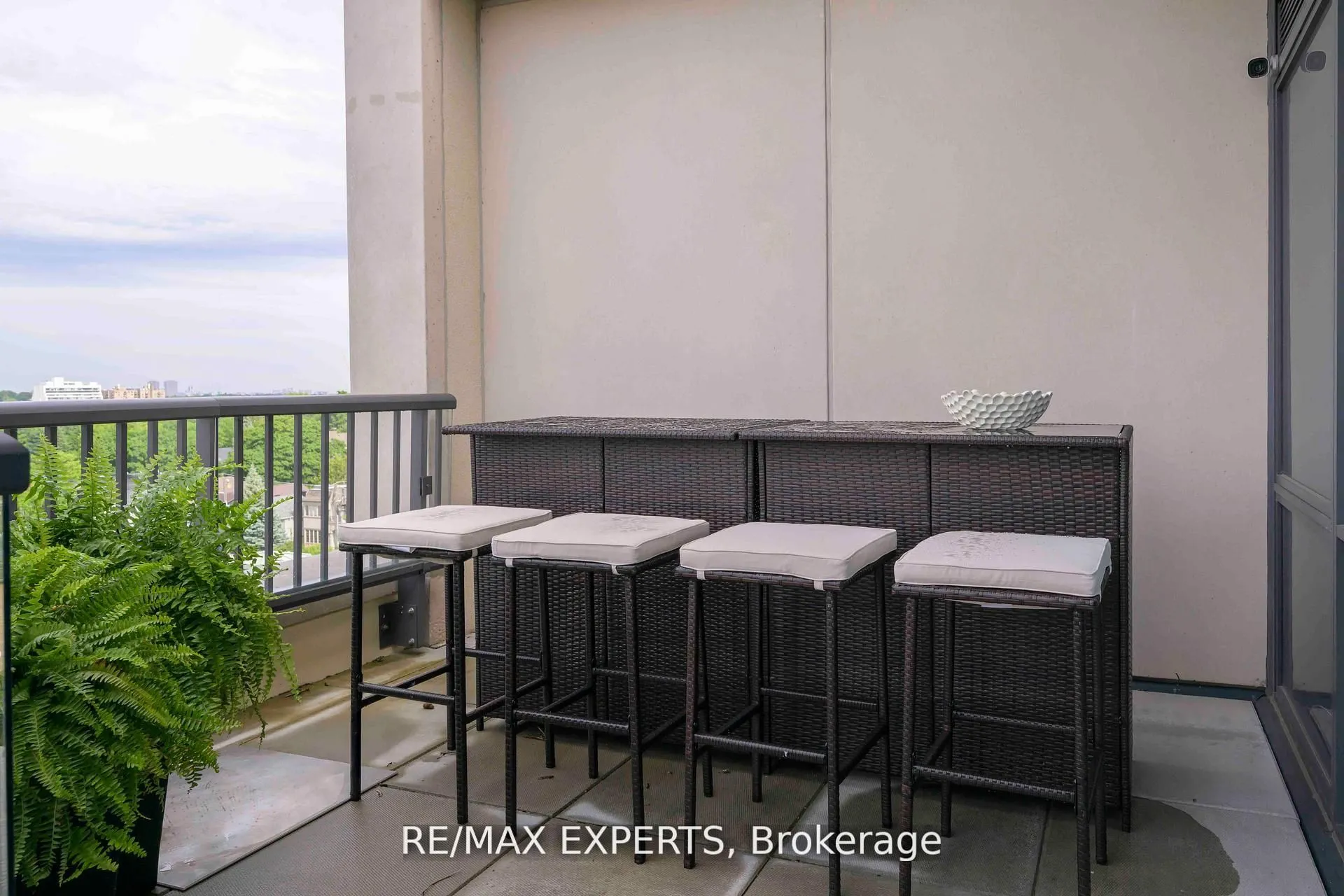 1700 Avenue Road, #702