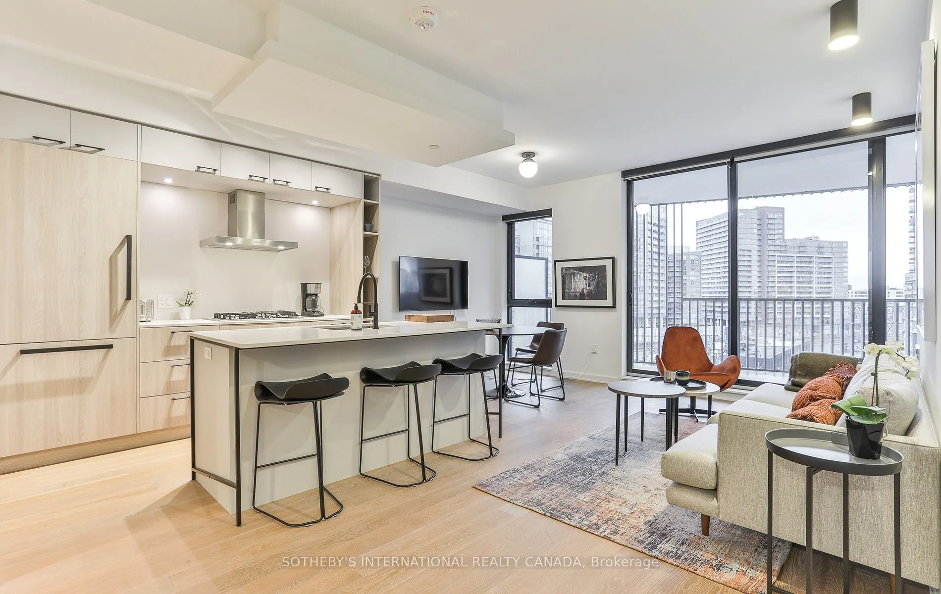 41 Dovercourt Road, #711