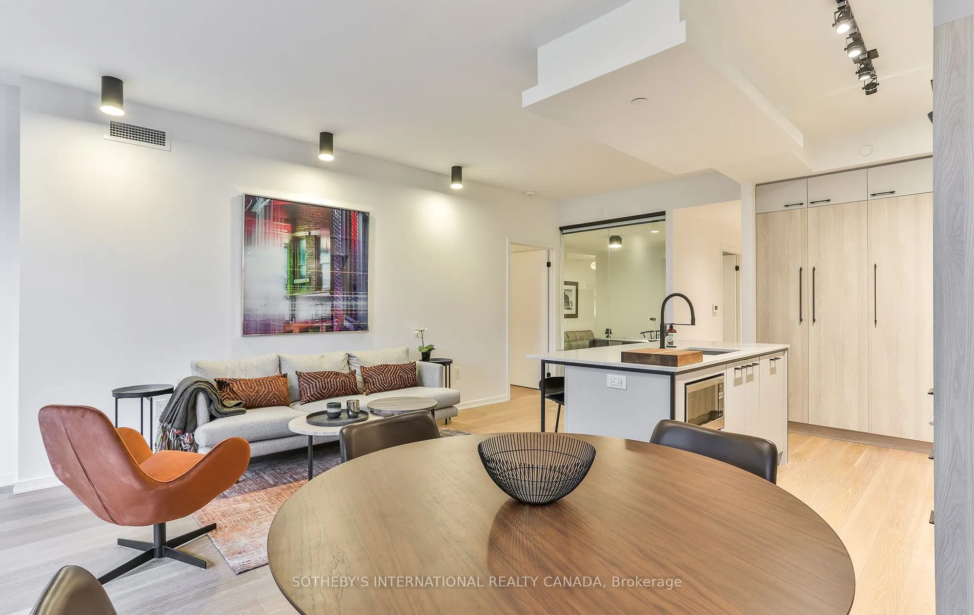 41 Dovercourt Road, #711