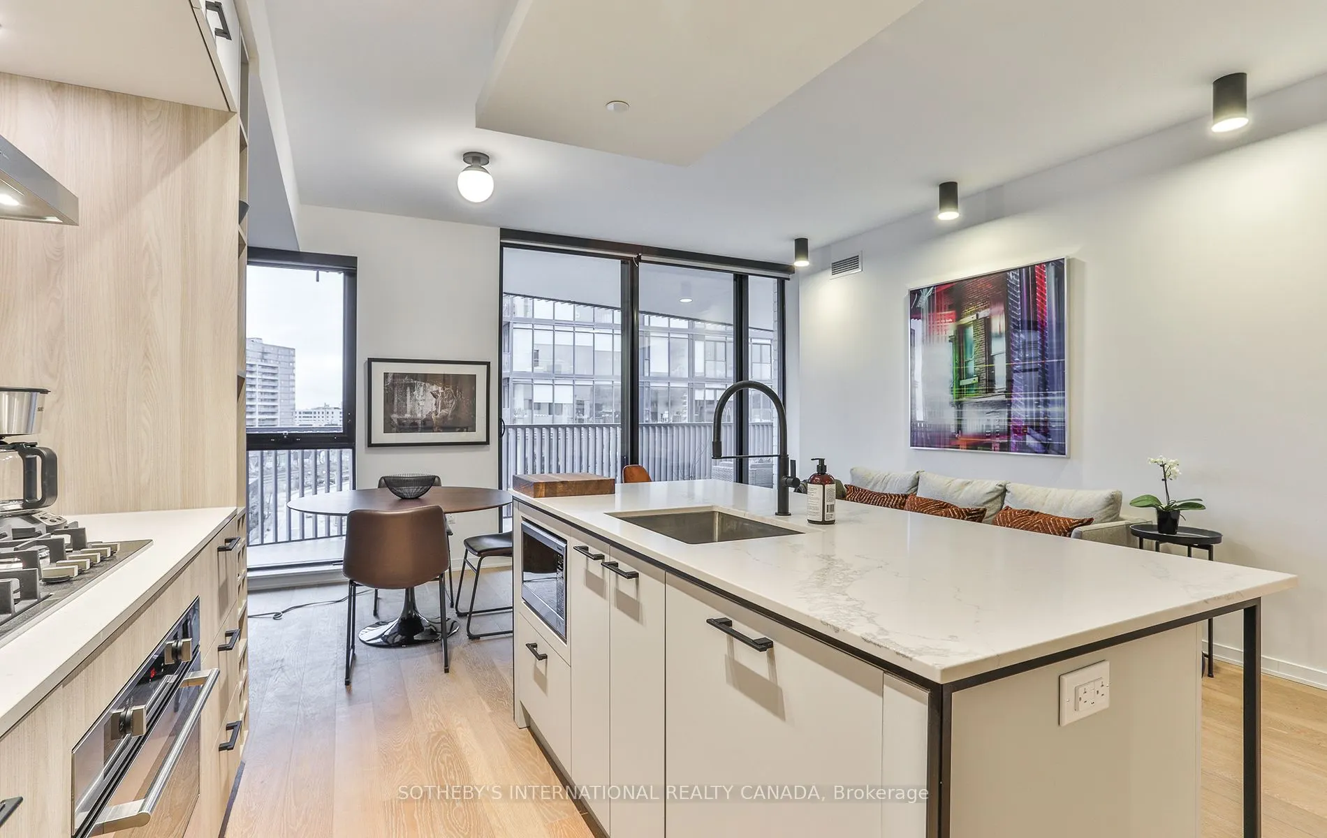 41 Dovercourt Road, #711