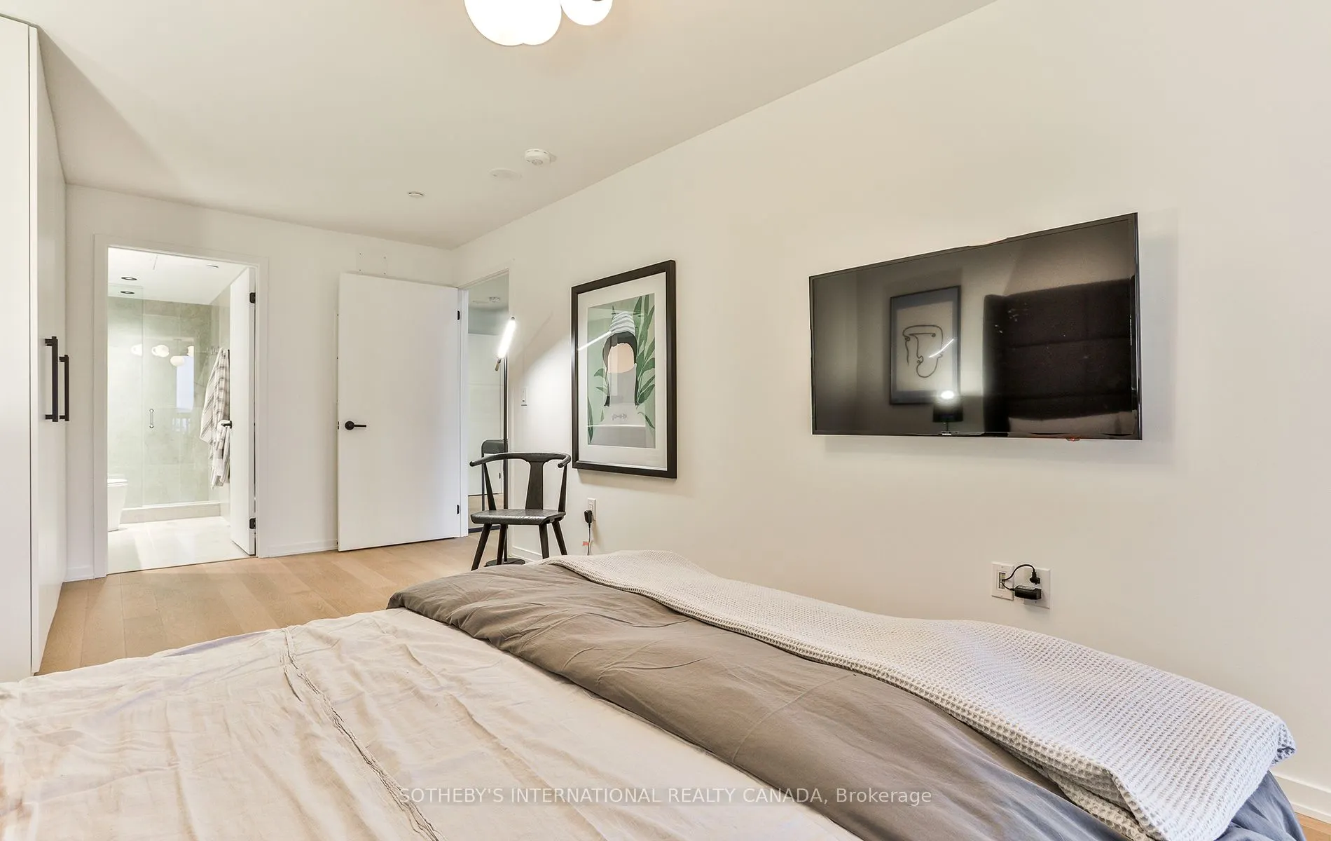 41 Dovercourt Road, #711