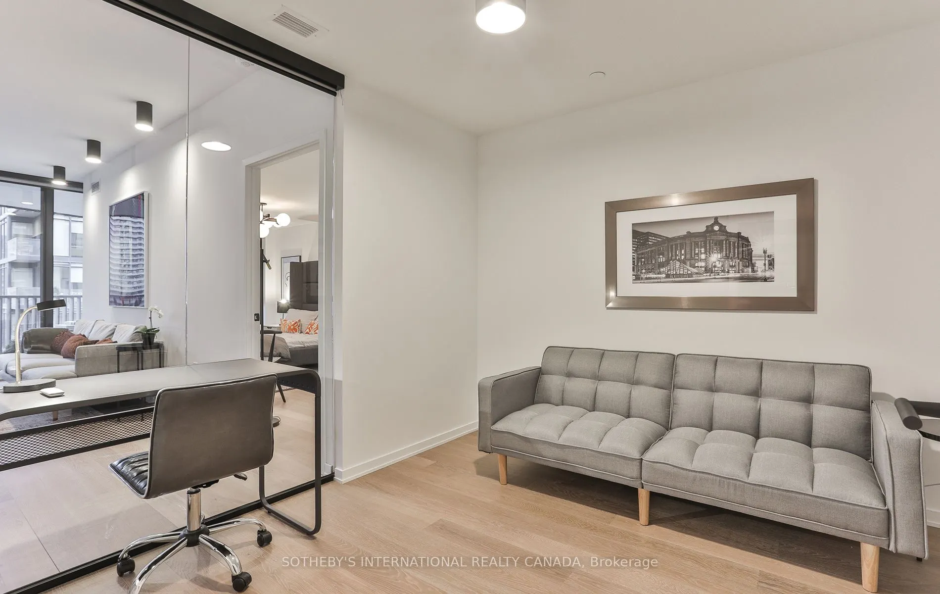 41 Dovercourt Road, #711