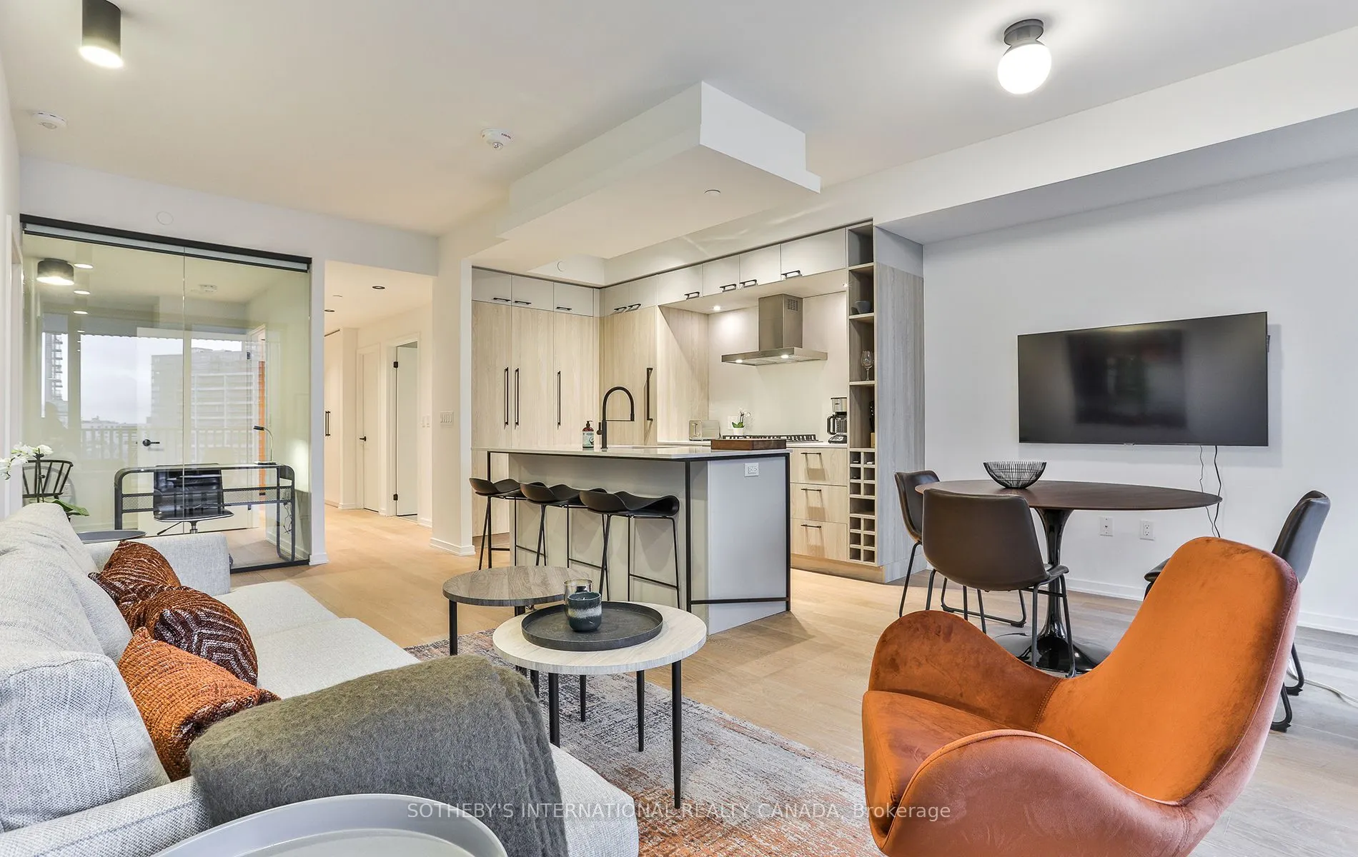 41 Dovercourt Road, #711