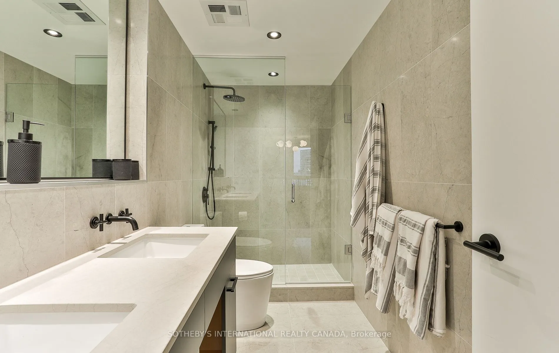 41 Dovercourt Road, #711