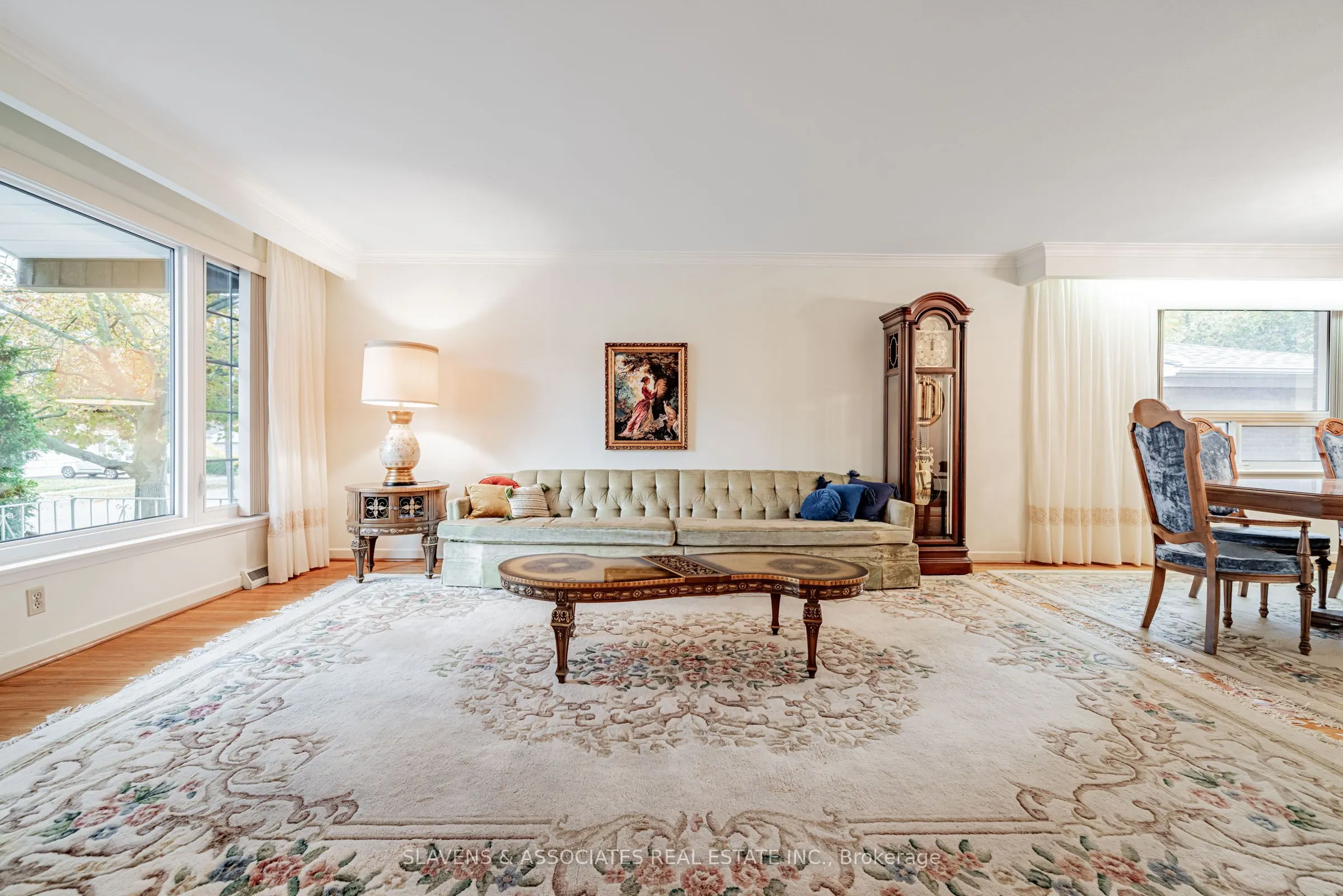 84 Charlton Boulevard