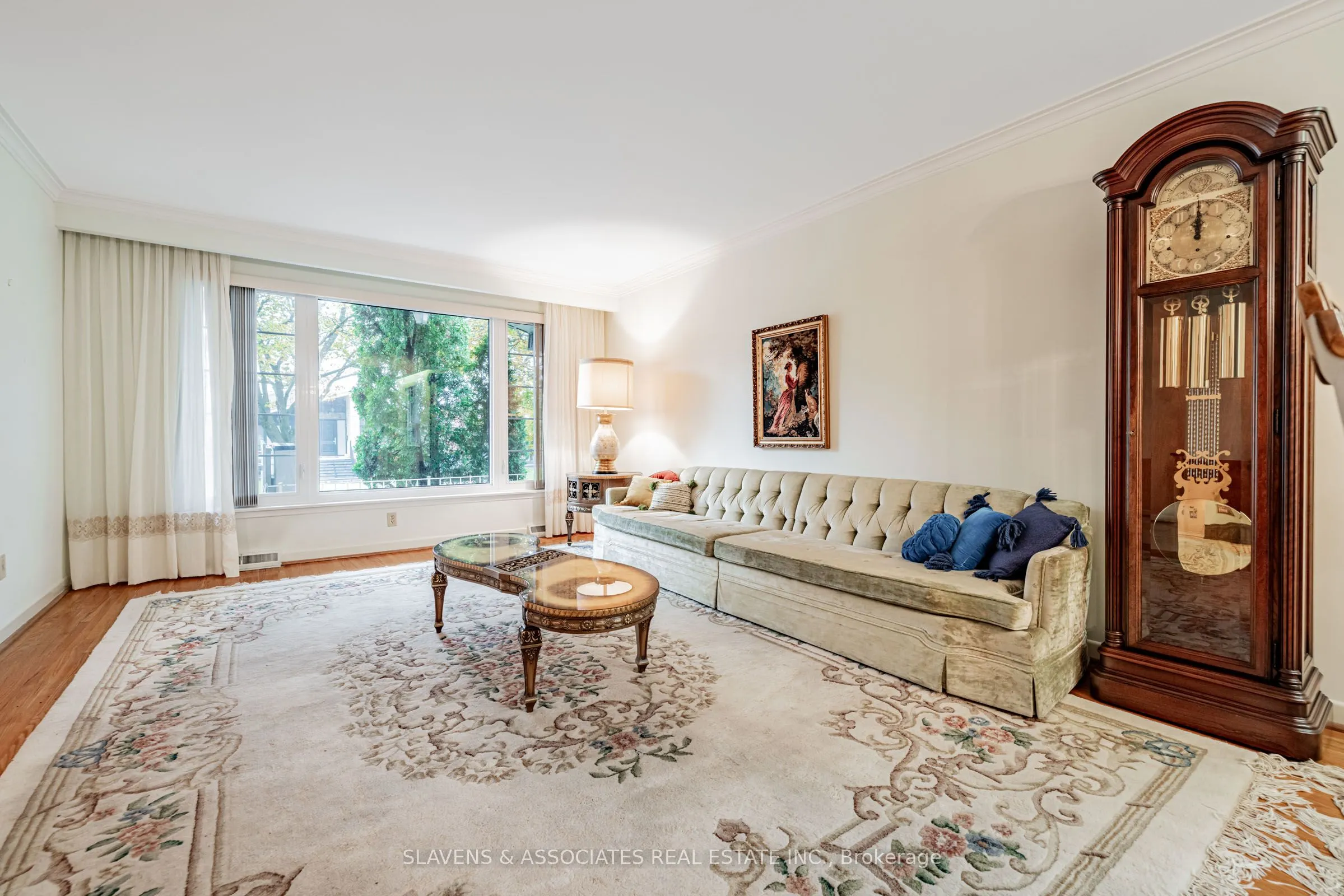 84 Charlton Boulevard