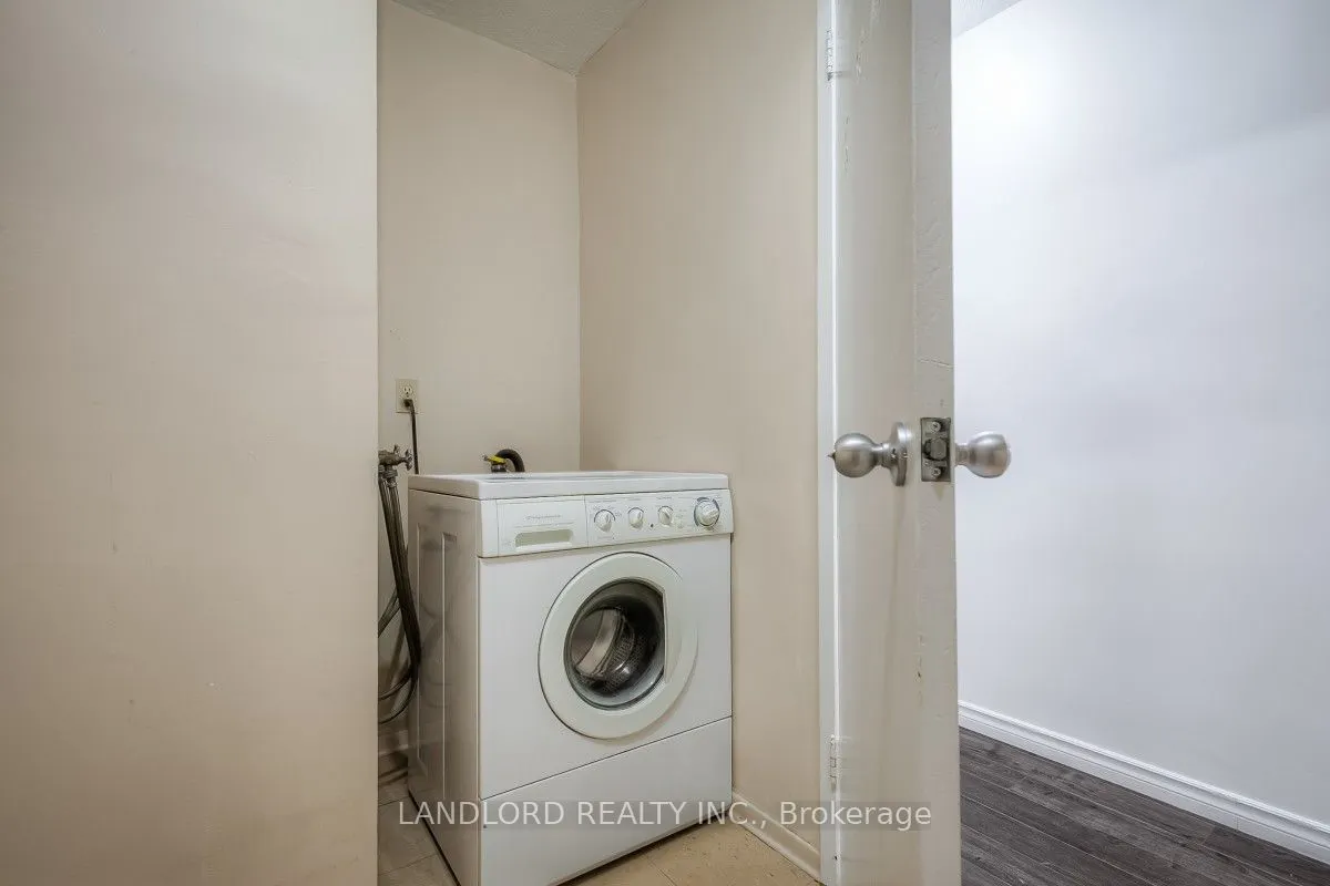 1350 York Mills Road, #1802