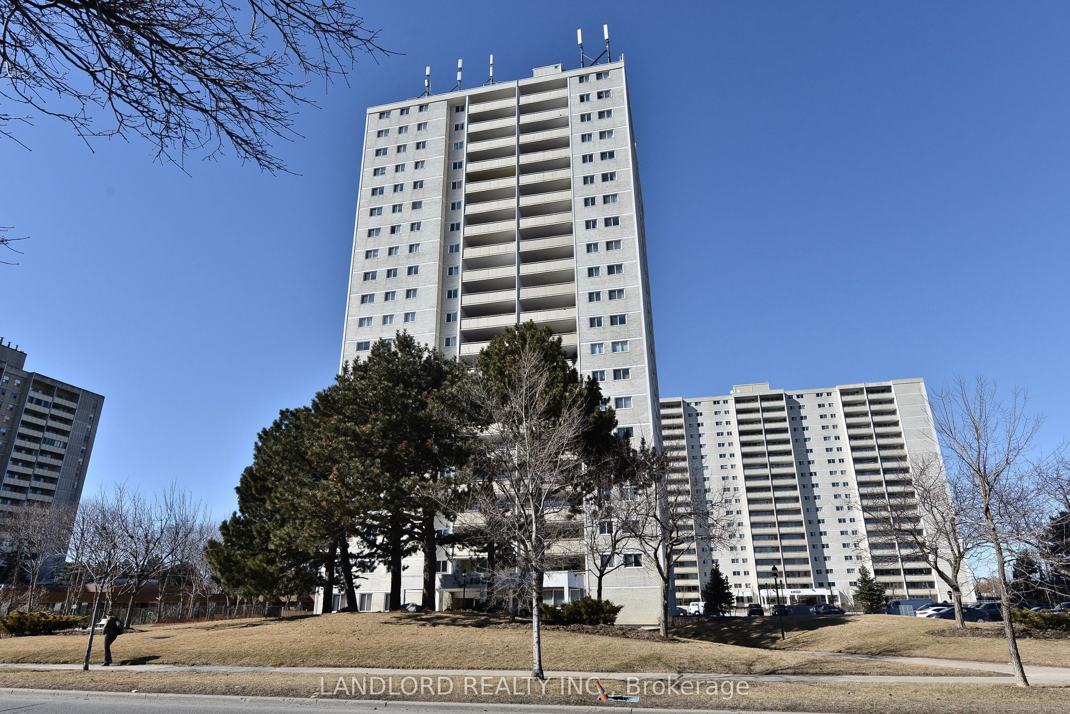 1350 York Mills Road, #1802