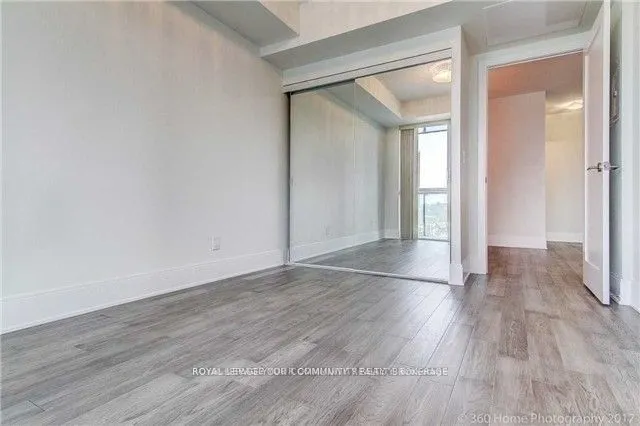 25 Broadway Avenue, #810