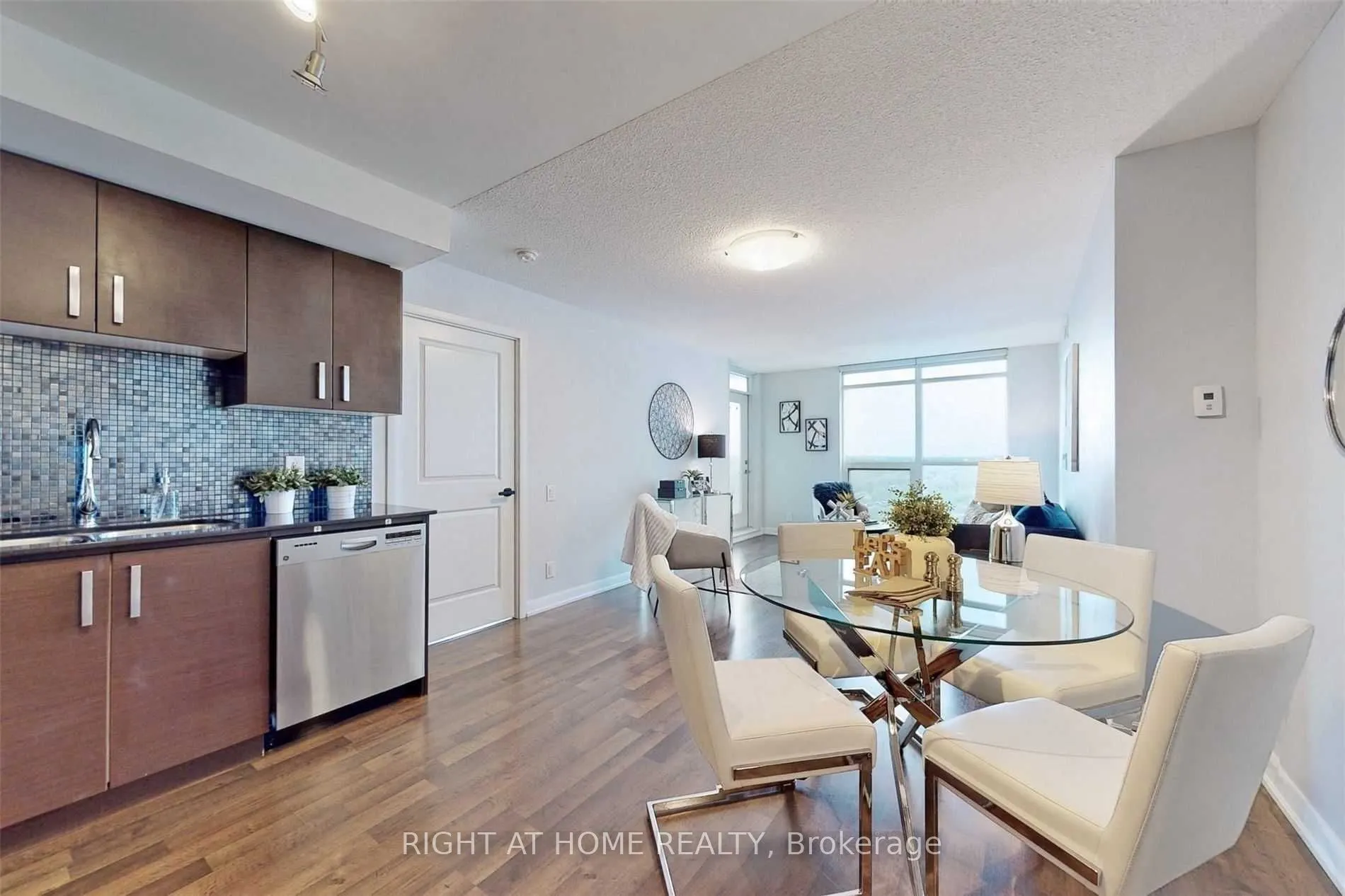 17 Anndale Drive, #2215