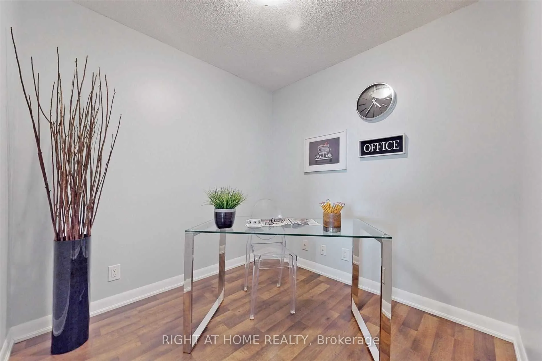 17 Anndale Drive, #2215