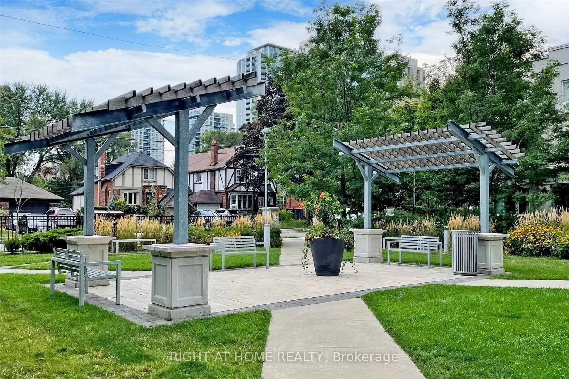 17 Anndale Drive, #2215