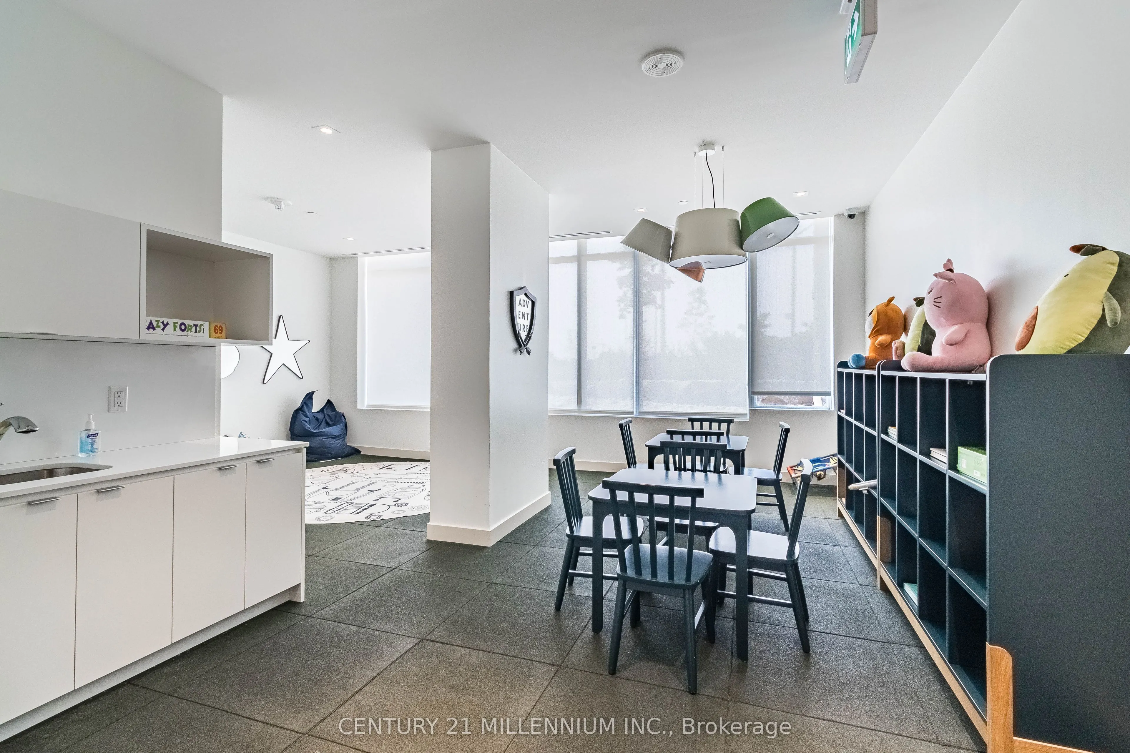 10 Deerlick Court, #606