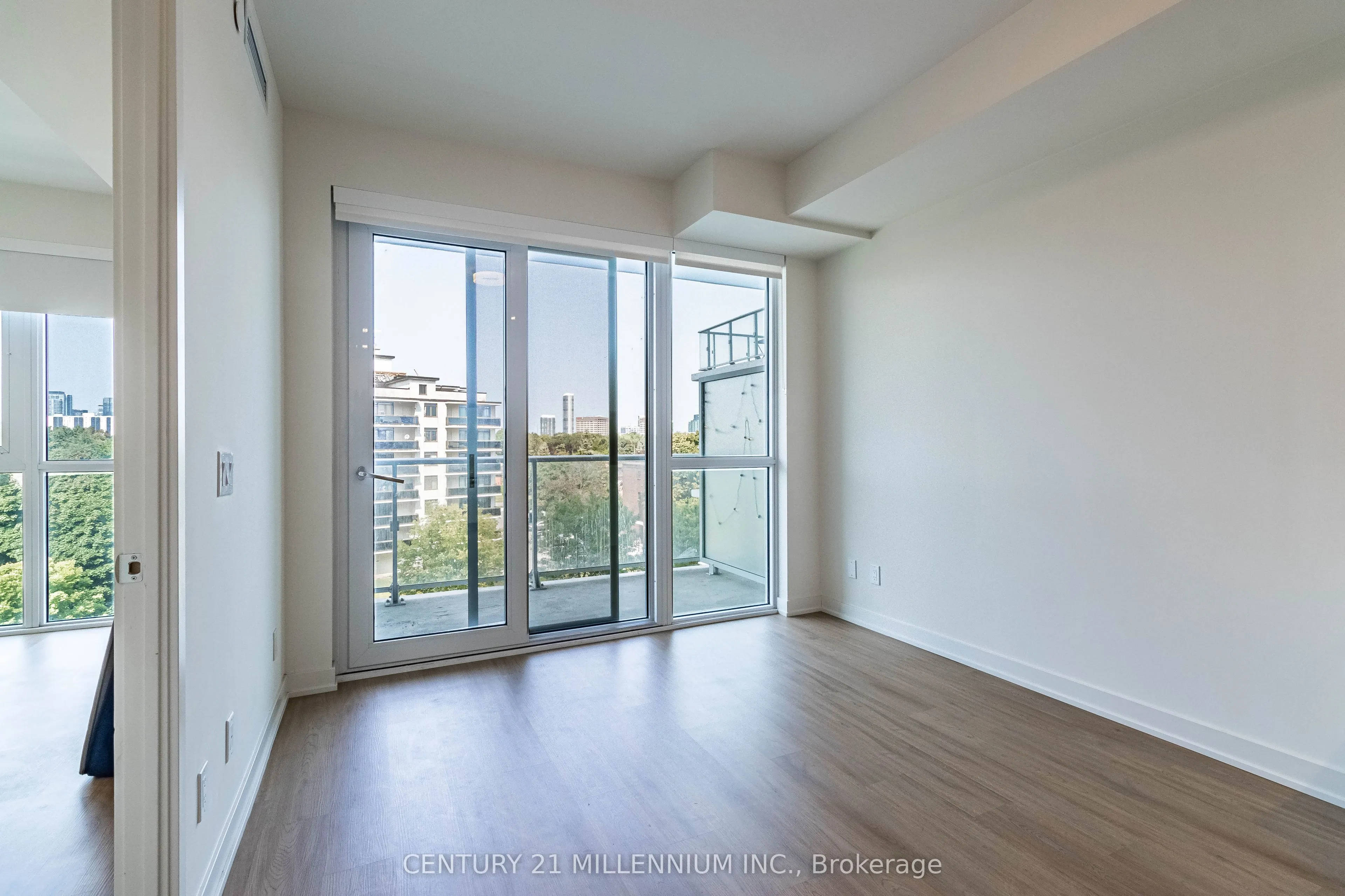 10 Deerlick Court, #606