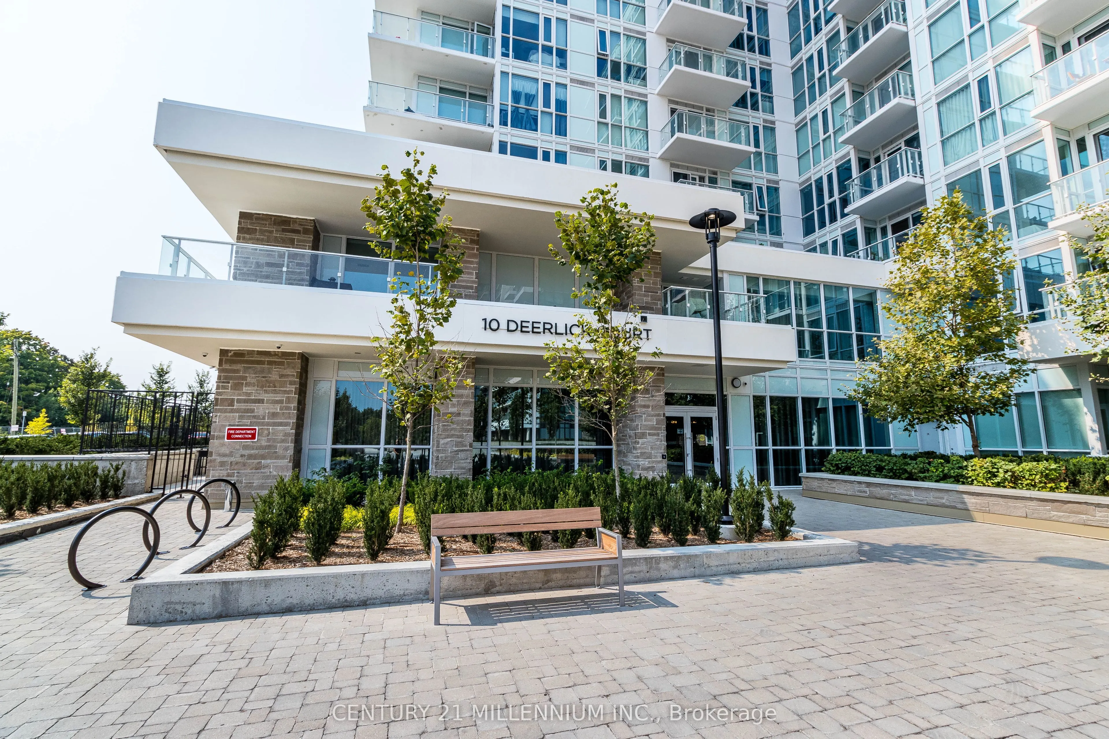 10 Deerlick Court, #606